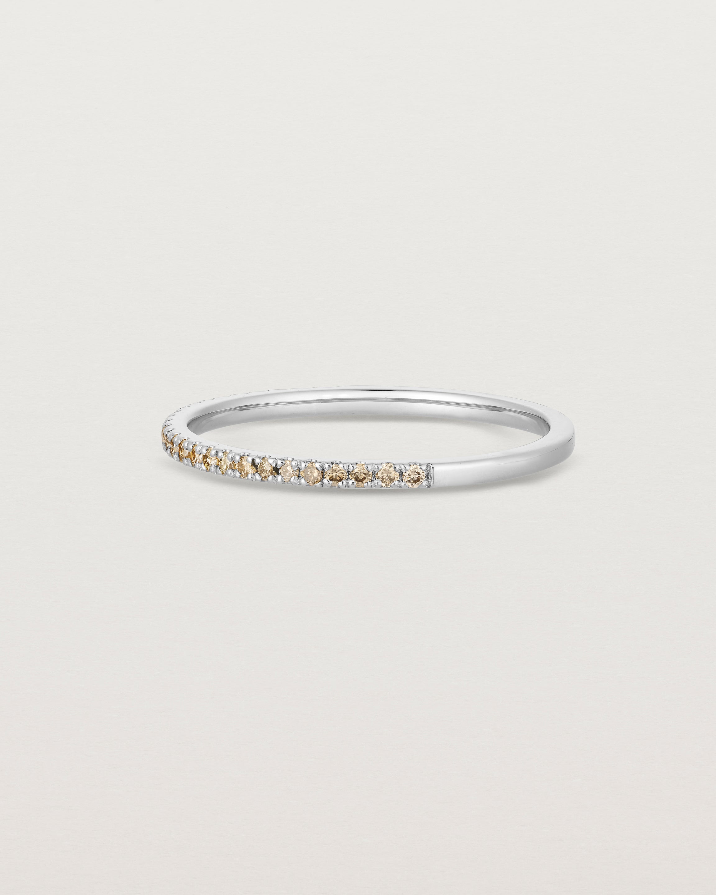 Demi Queenie | Champagne Diamonds