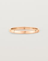 Front view of the Grain Wedding Ring | 2mm | Rose Gold.