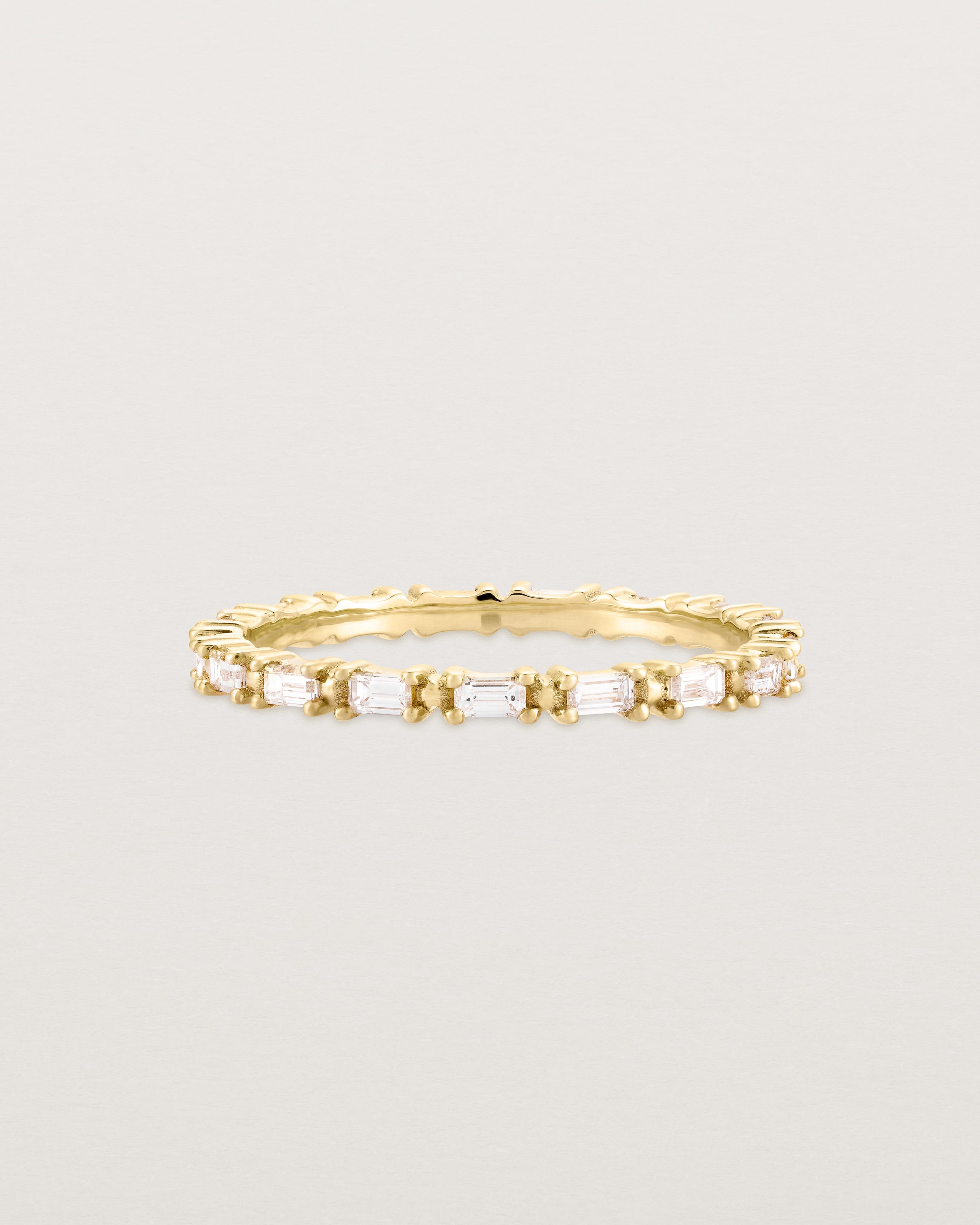 Front view of the Khyati Ring | Diamonds in Yellow Gold. 