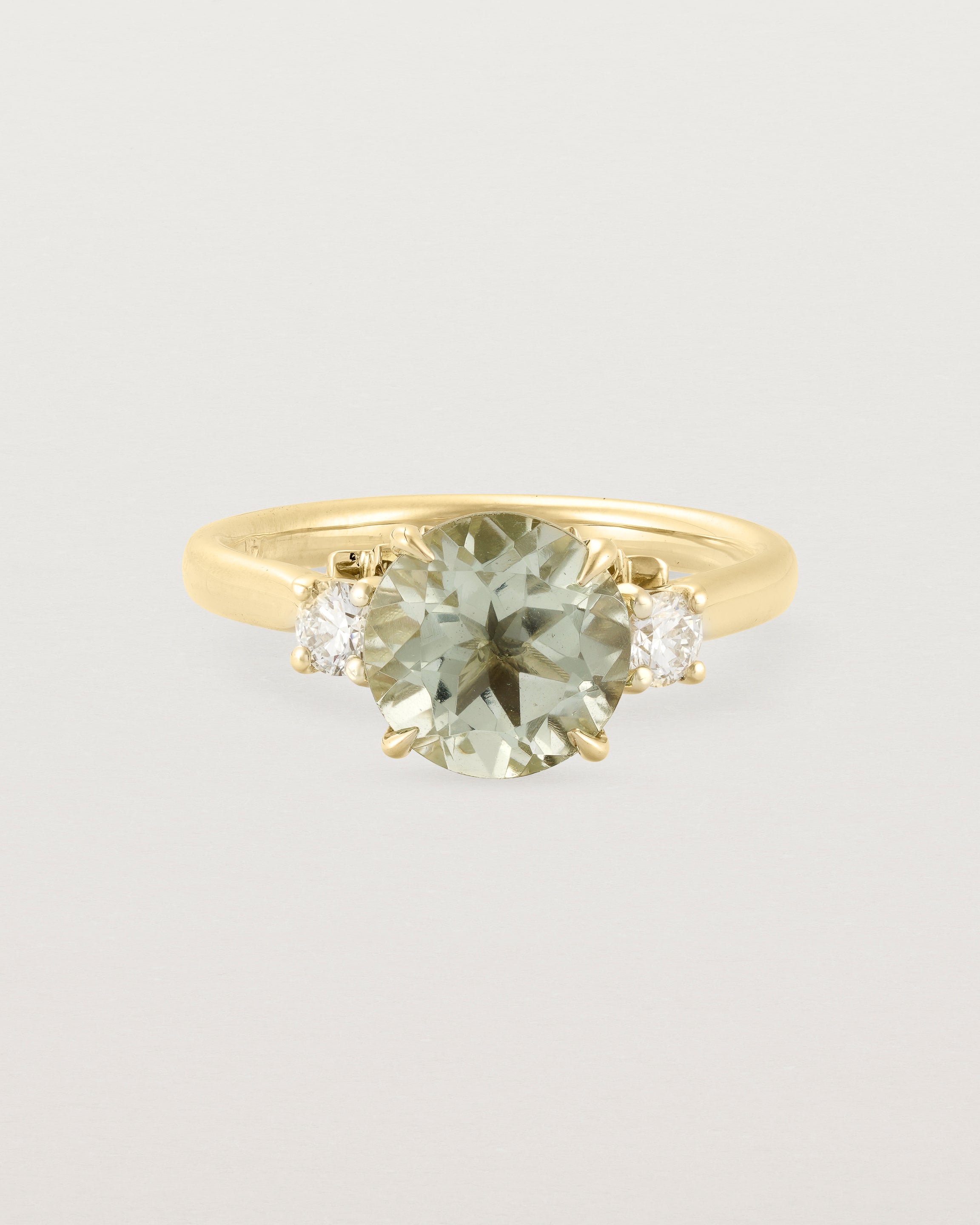 Laurel Round Trio Ring Green Amethyst