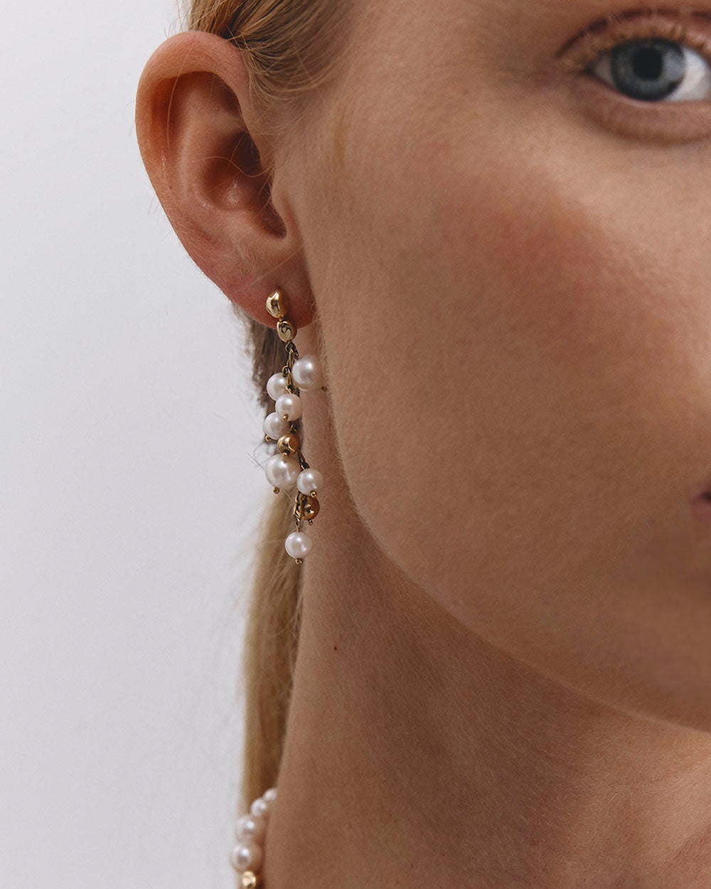 Forever Earrings | Pearl