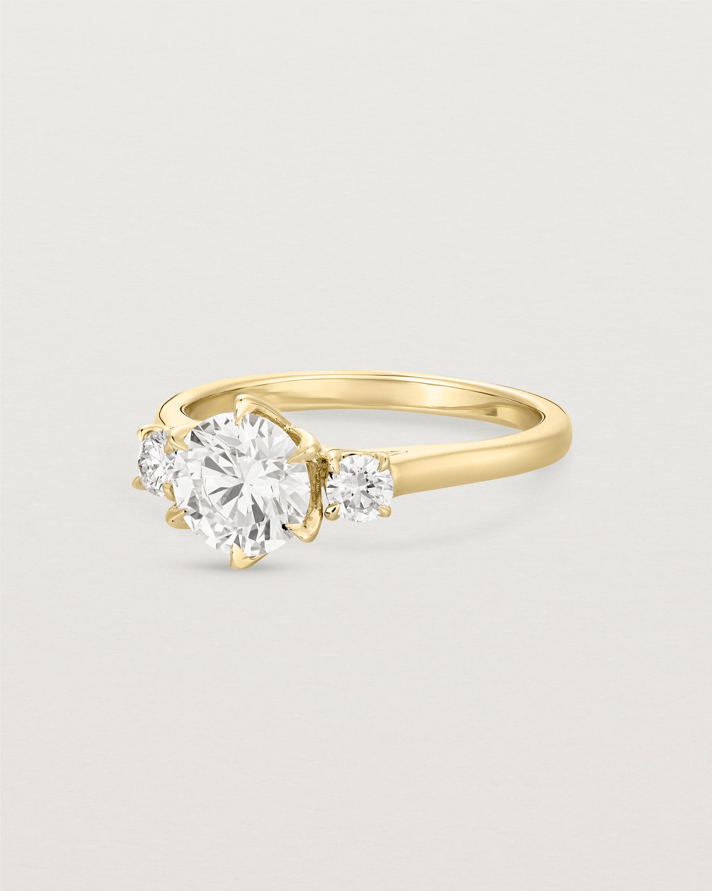 Eirene Trio | Round Natural Diamonds