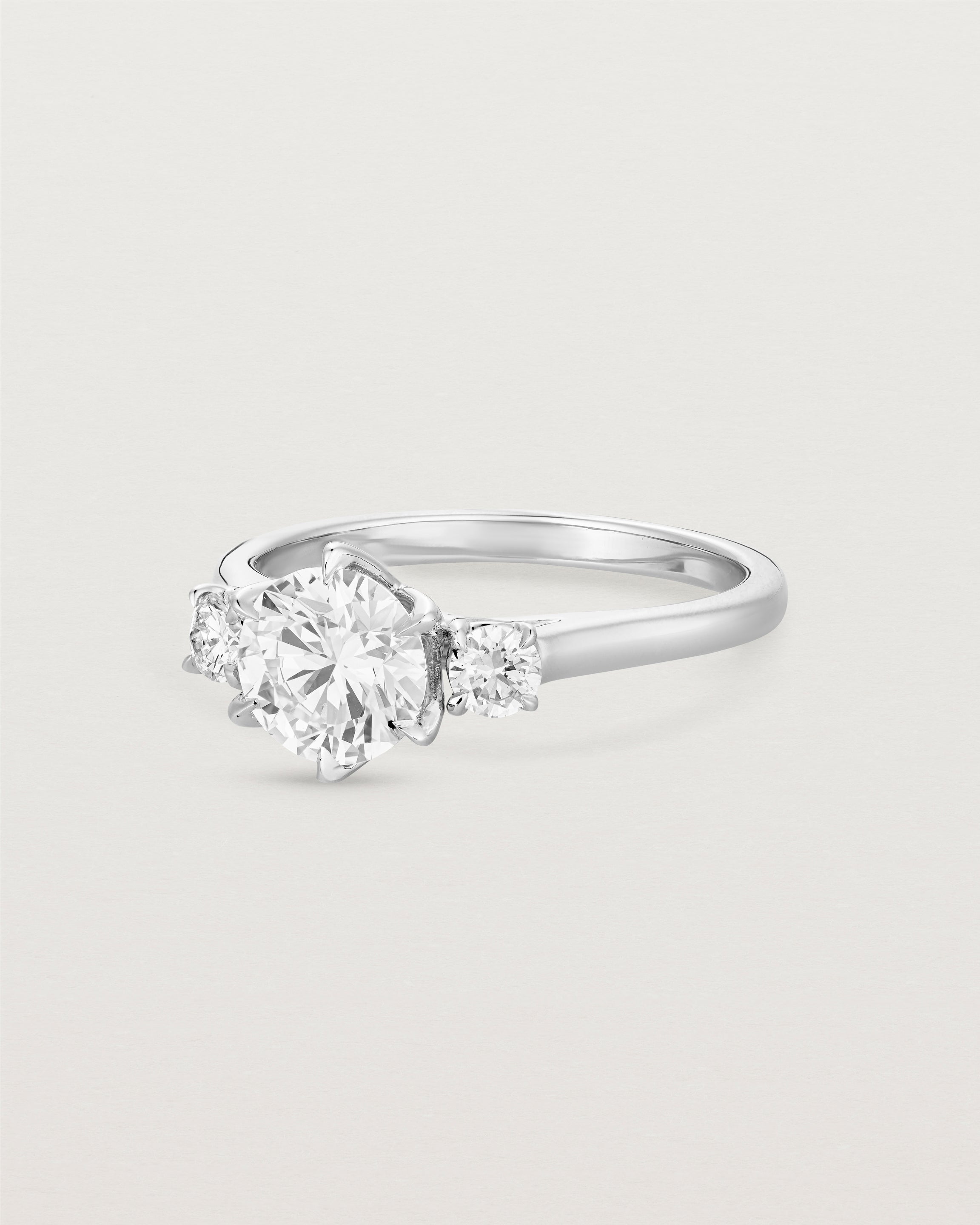Eirene Trio | Round Natural Diamonds