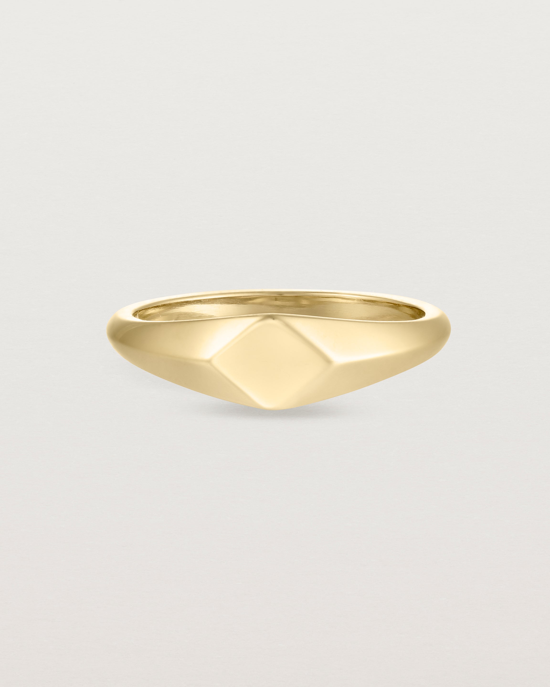 Signet Rings Are a Timeless Trend We Will Always Wear—Here Are 7 Pretty  Ones To Shop Now