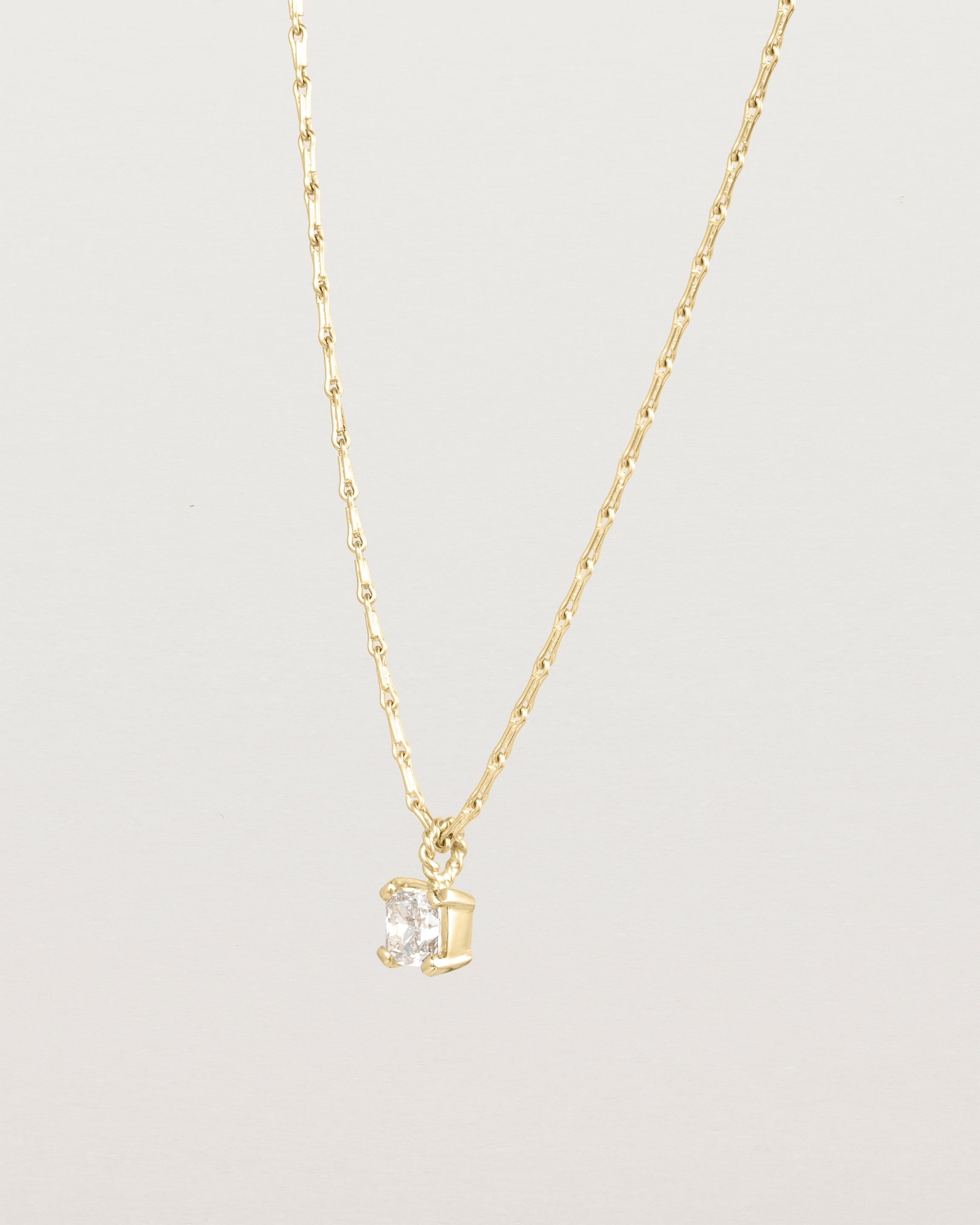 Angled view of the Varni Necklace | Champagne Argyle Diamond.