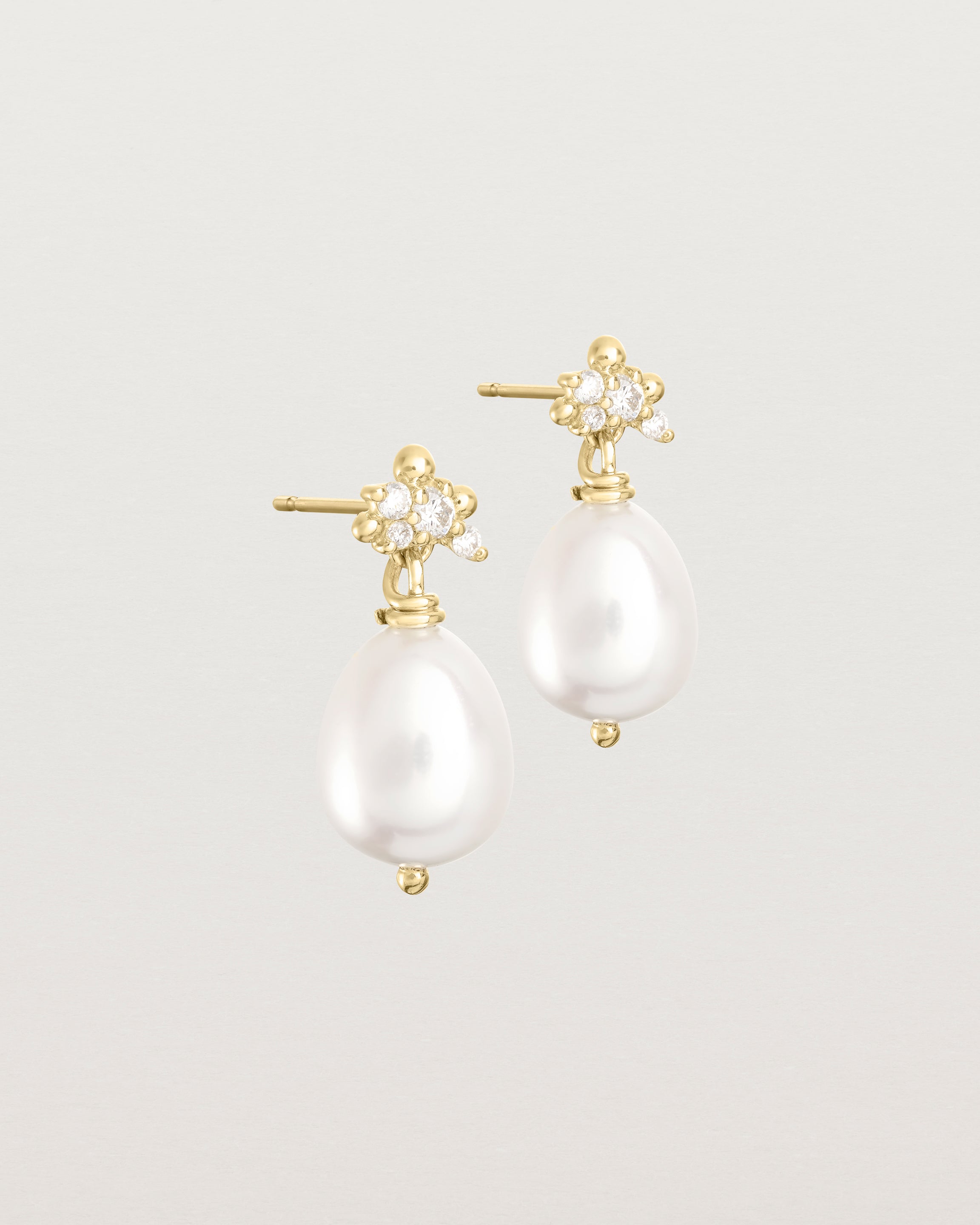 Abigail Earrings | Pearl