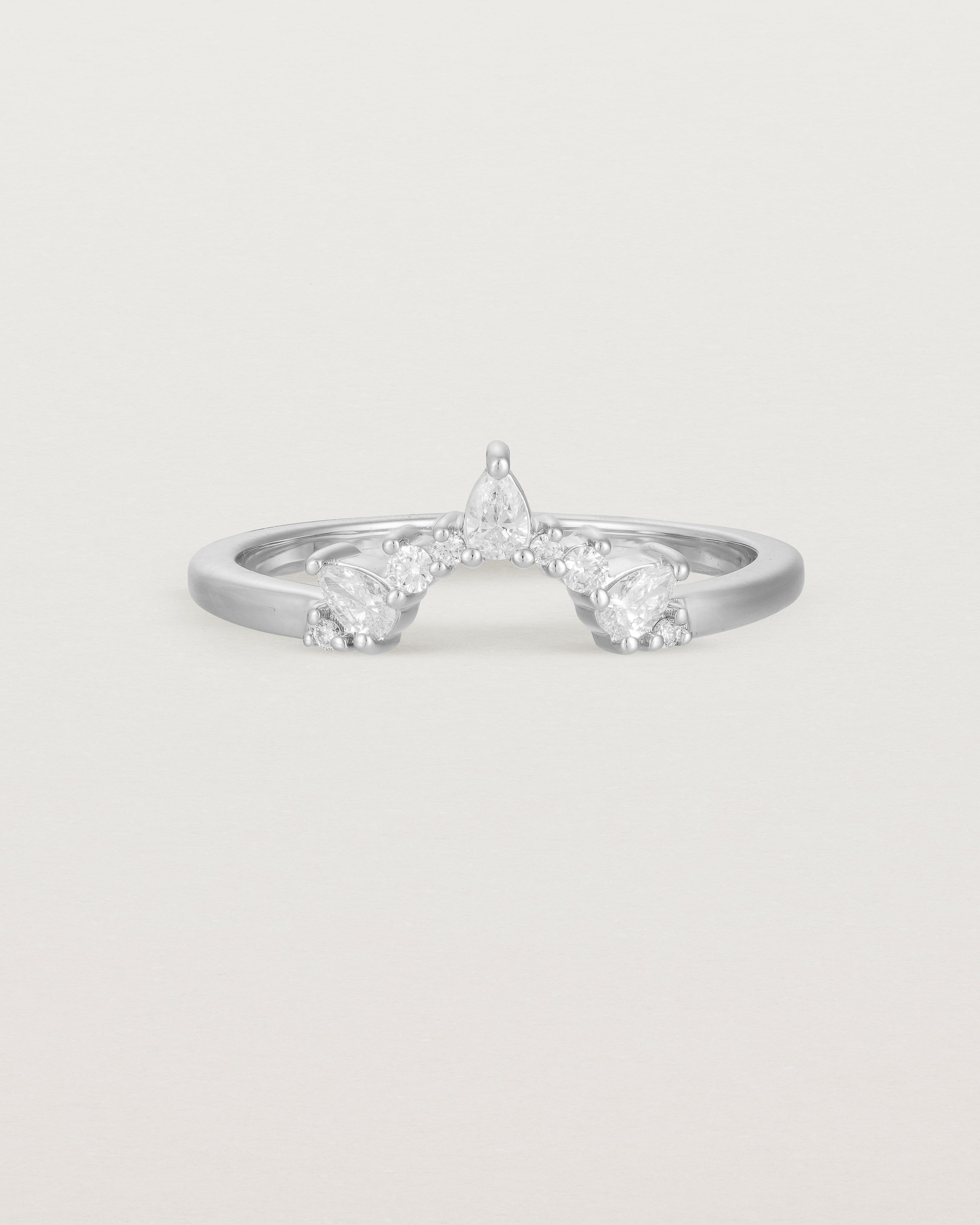 Front view of the Odette Crown Ring | Fit ‚III | White Gold.