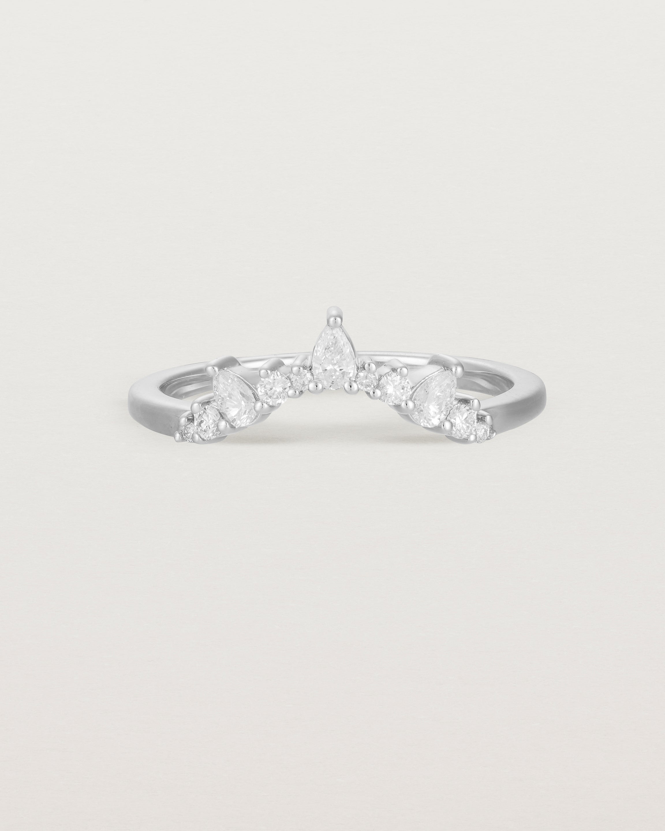 Front view of the Odette Crown Ring | Fit ‚III | White Gold.