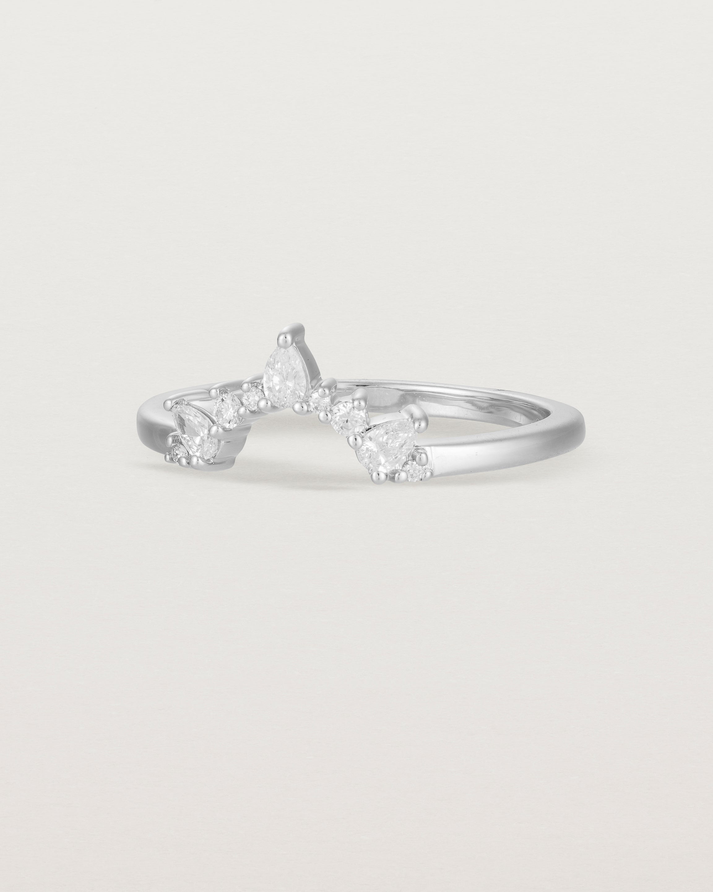 Angled view of the Odette Crown Ring | Fit Ⅱ | White Gold.