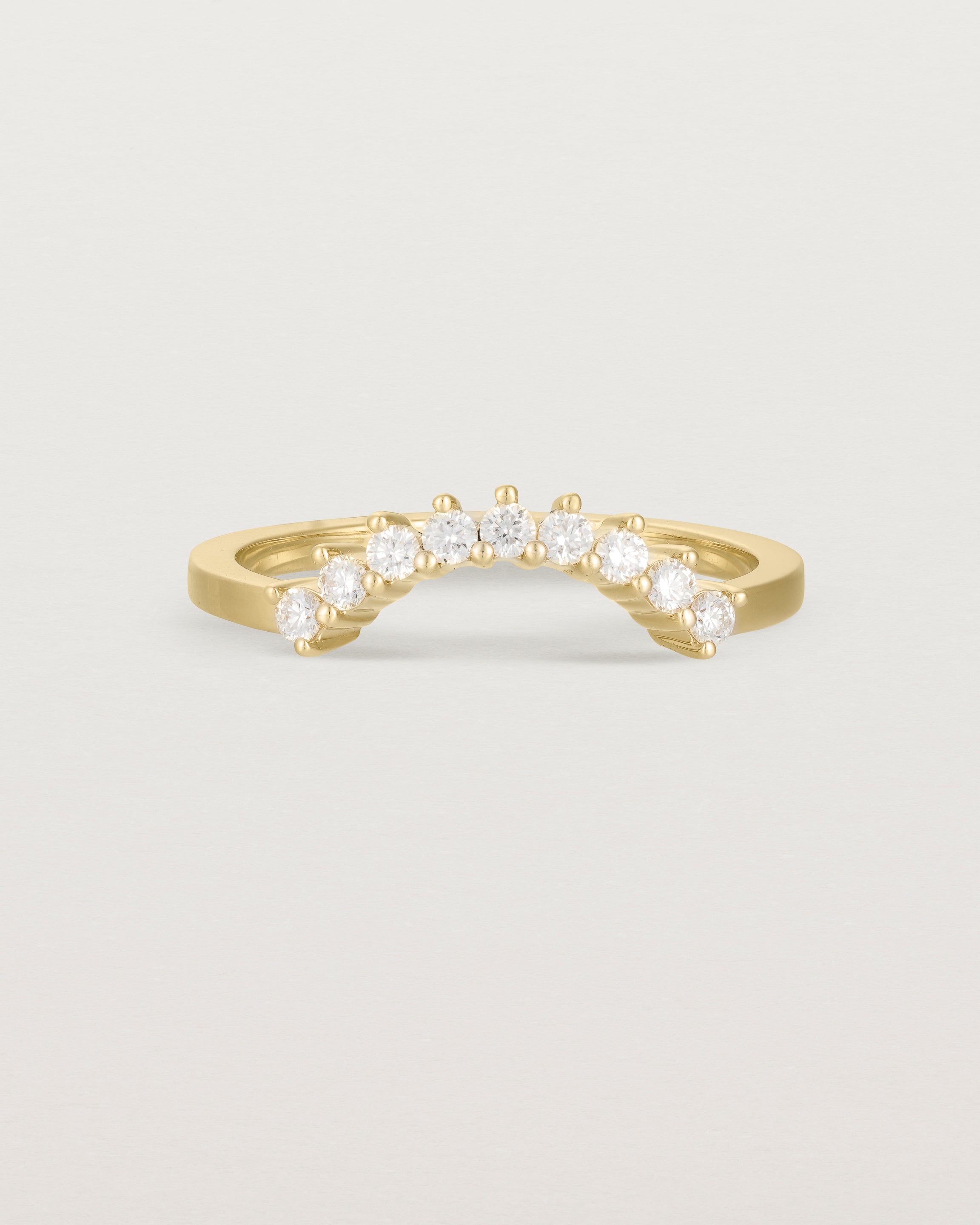 Front view of the Reina Crown Ring | Fit ‚IV | Yellow Gold.