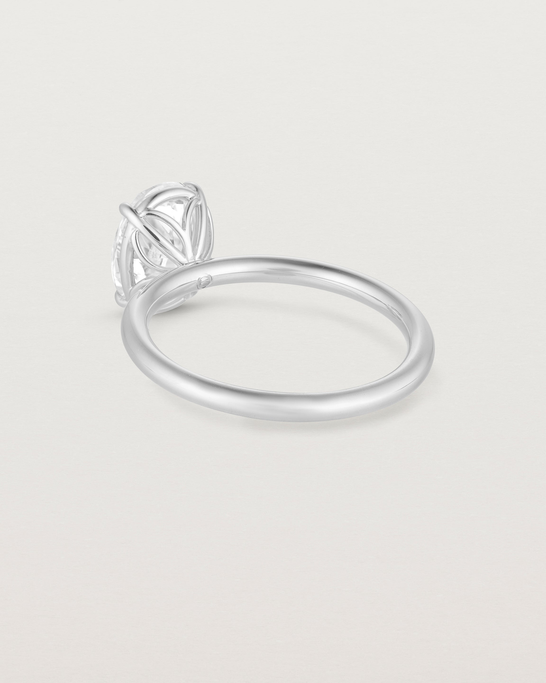 Tulip Oval Solitaire | Laboratory Grown Diamond