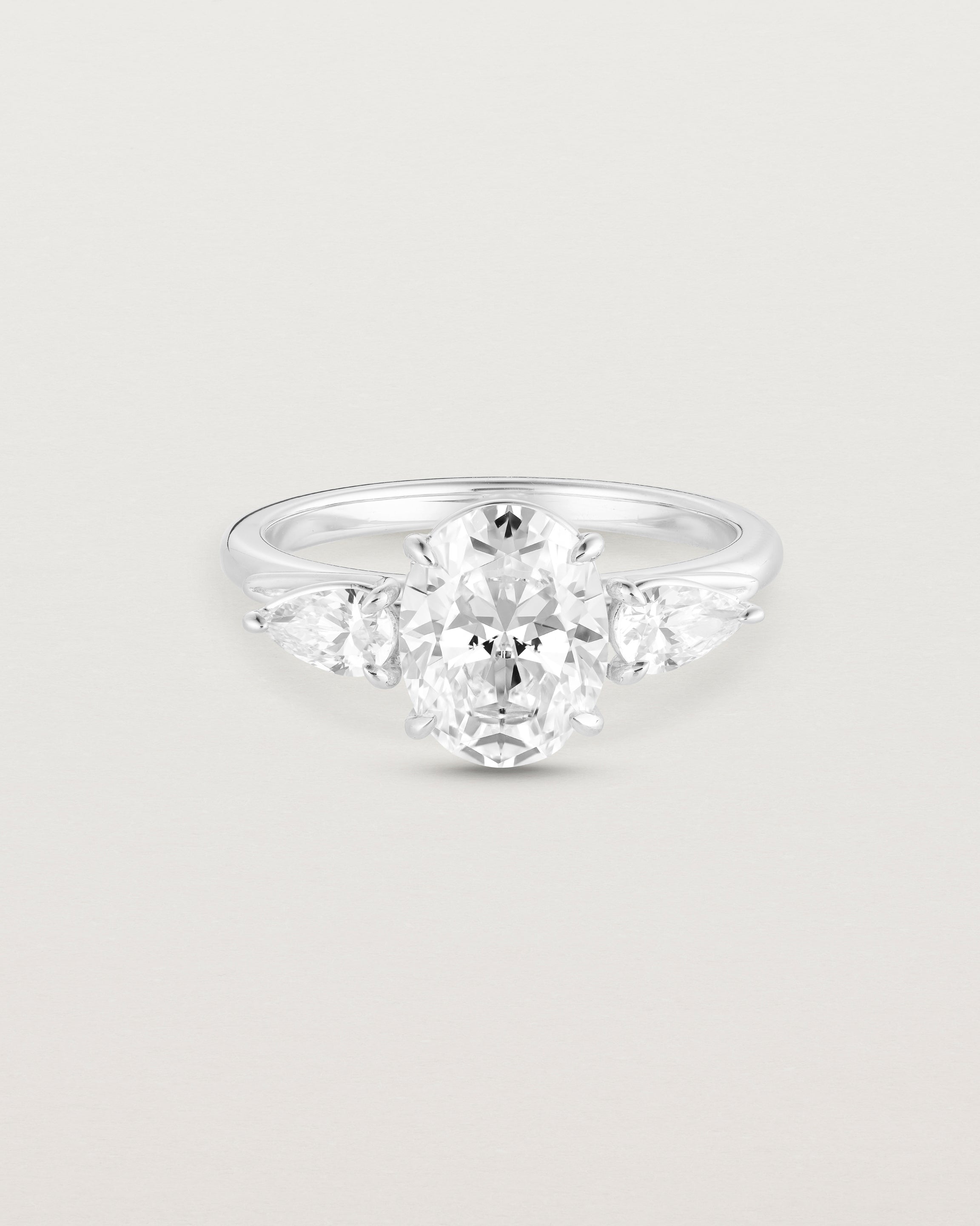 Sweeping Trio | Laboratory Grown Diamond