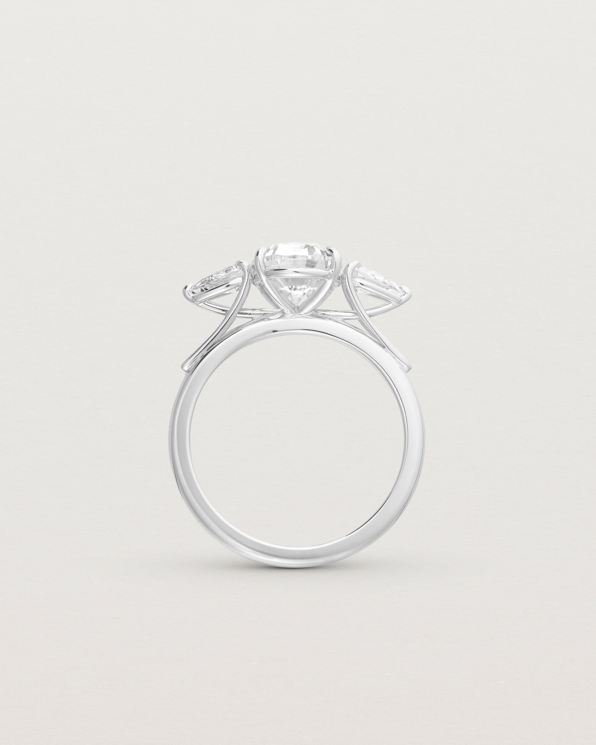 Sweeping Trio | Laboratory Grown Diamond