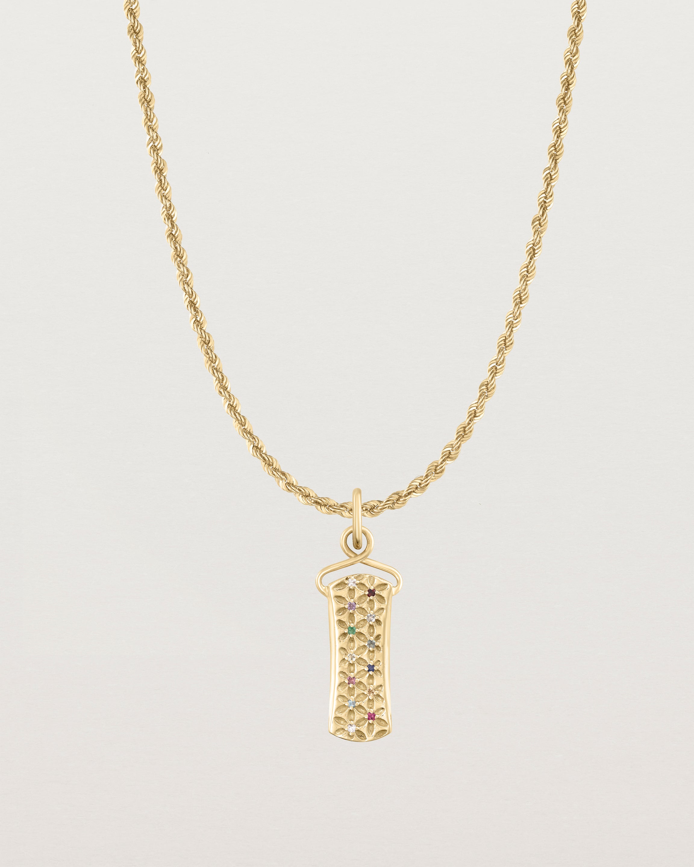 Saira Necklace | Birthstone & Queenie Chain