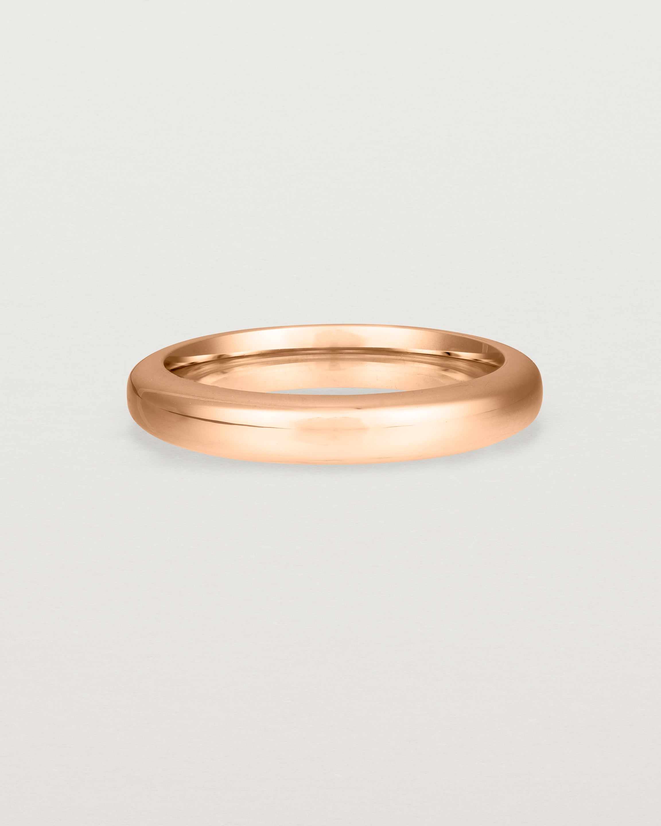 Front view of the Bold Curve Ring | 4mm | Rose Gold