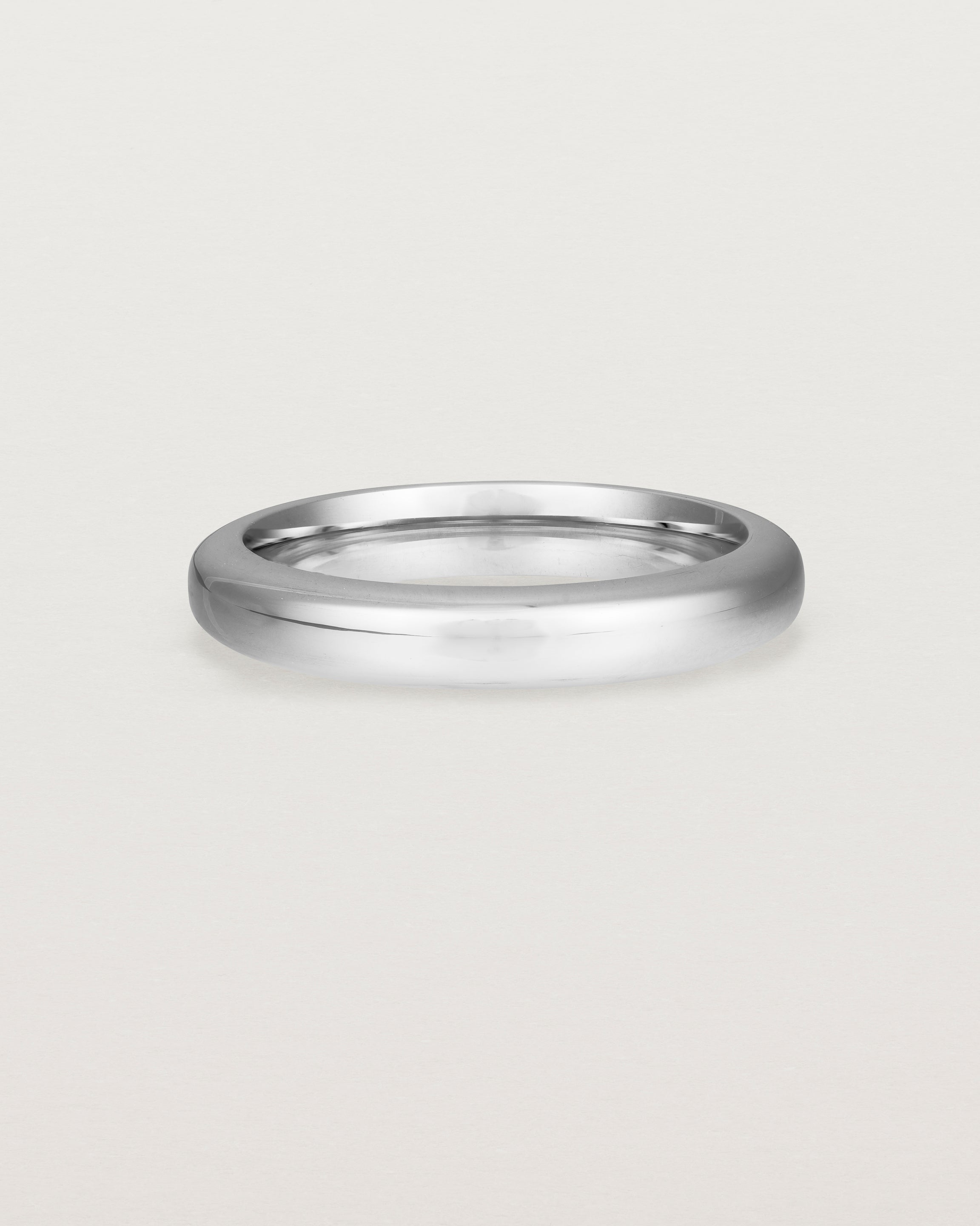 Front view of the Bold Curve Ring | 4mm | Sterling Silver.