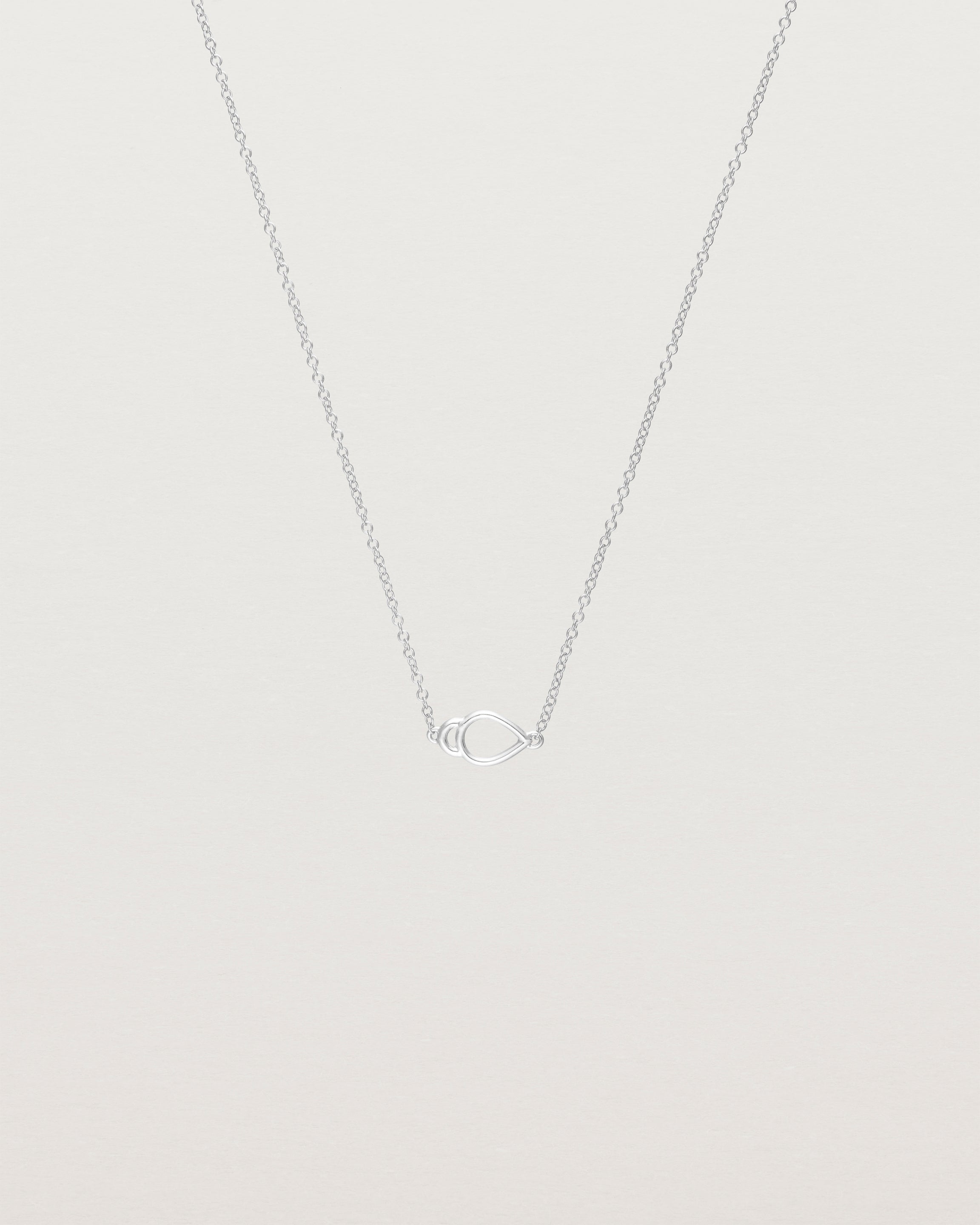 Front view of the Oana Necklace in Sterling Silver.