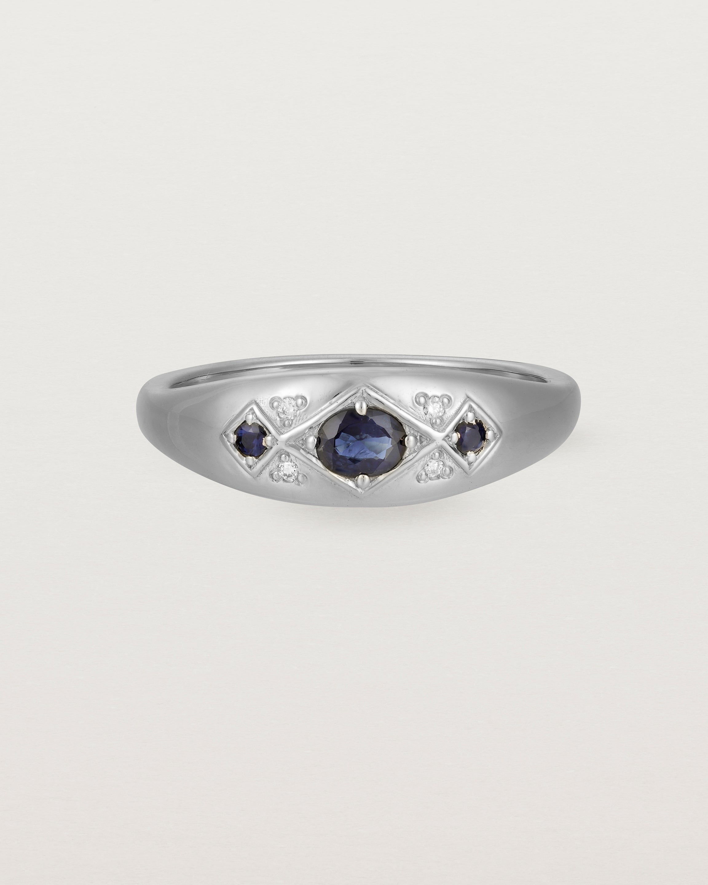 Front view of the Seule Cheri Ring | Australian Sapphires | White Gold.