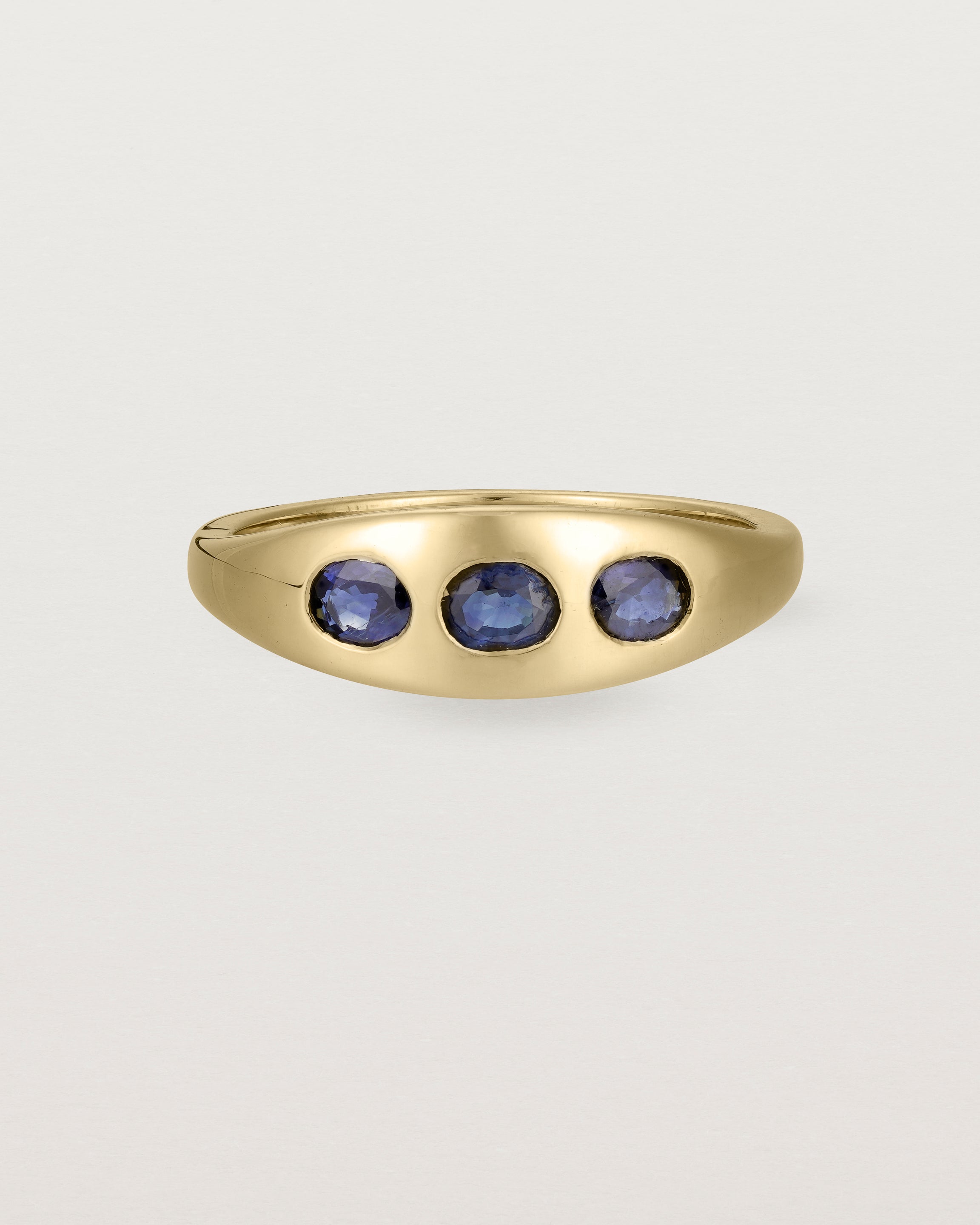 Front view of the Seule Trinity Ring | Australian Sapphires | Yellow Gold.