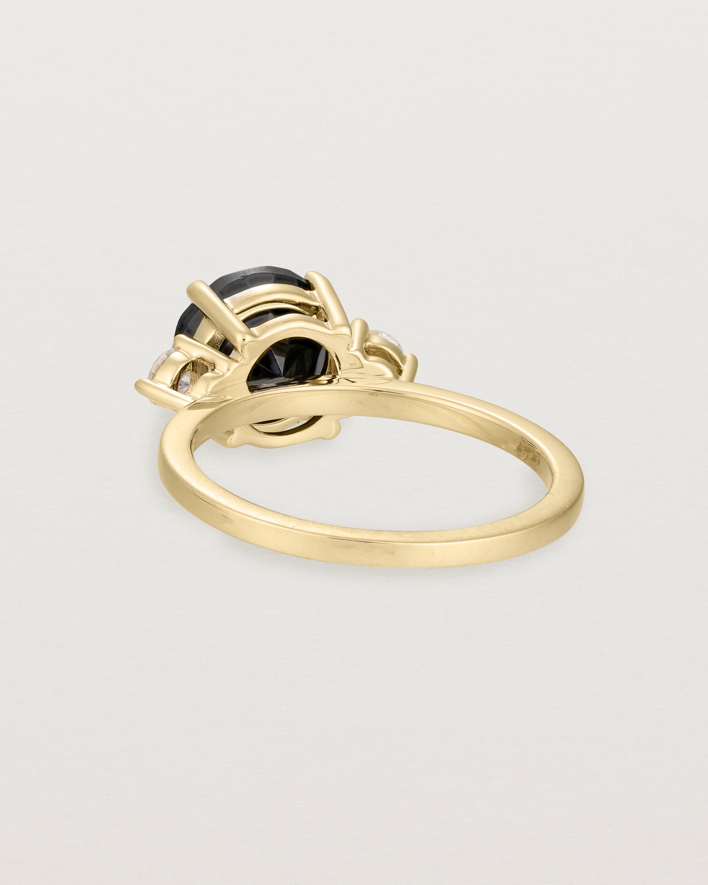 Back view of the Una Round Trio Ring | Black Spinel & Diamonds | Yellow Gold.