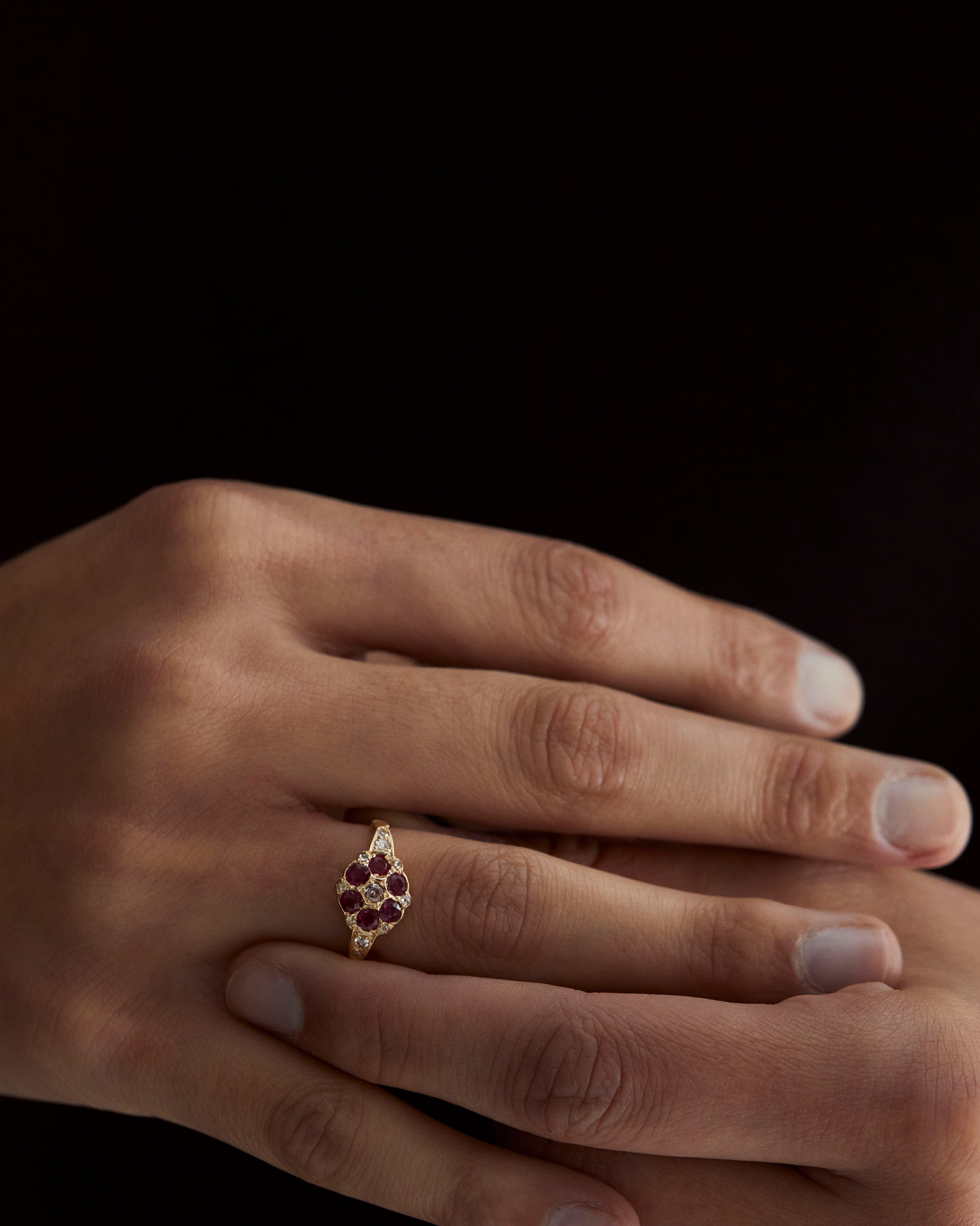 Polly Vintage Ring | Ruby & Diamonds