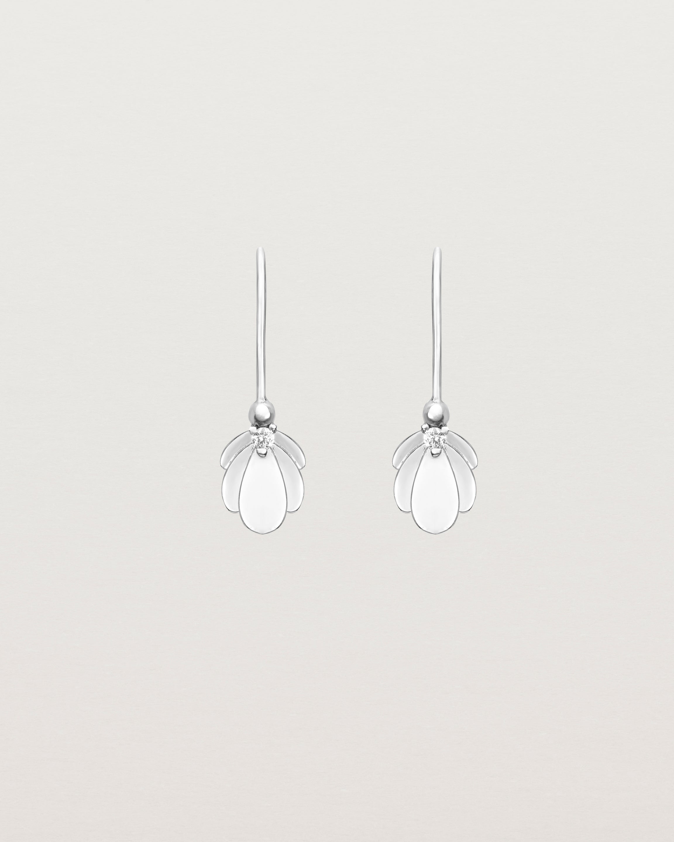 Front view of the Aeris Earrings | Diamond | White Gold.