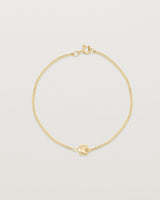 Top down view of the Aeris Bracelet | Diamond in yellow gold.