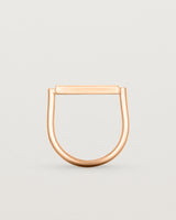 Standing of Fine Agate Cuff Ring in rose gold
