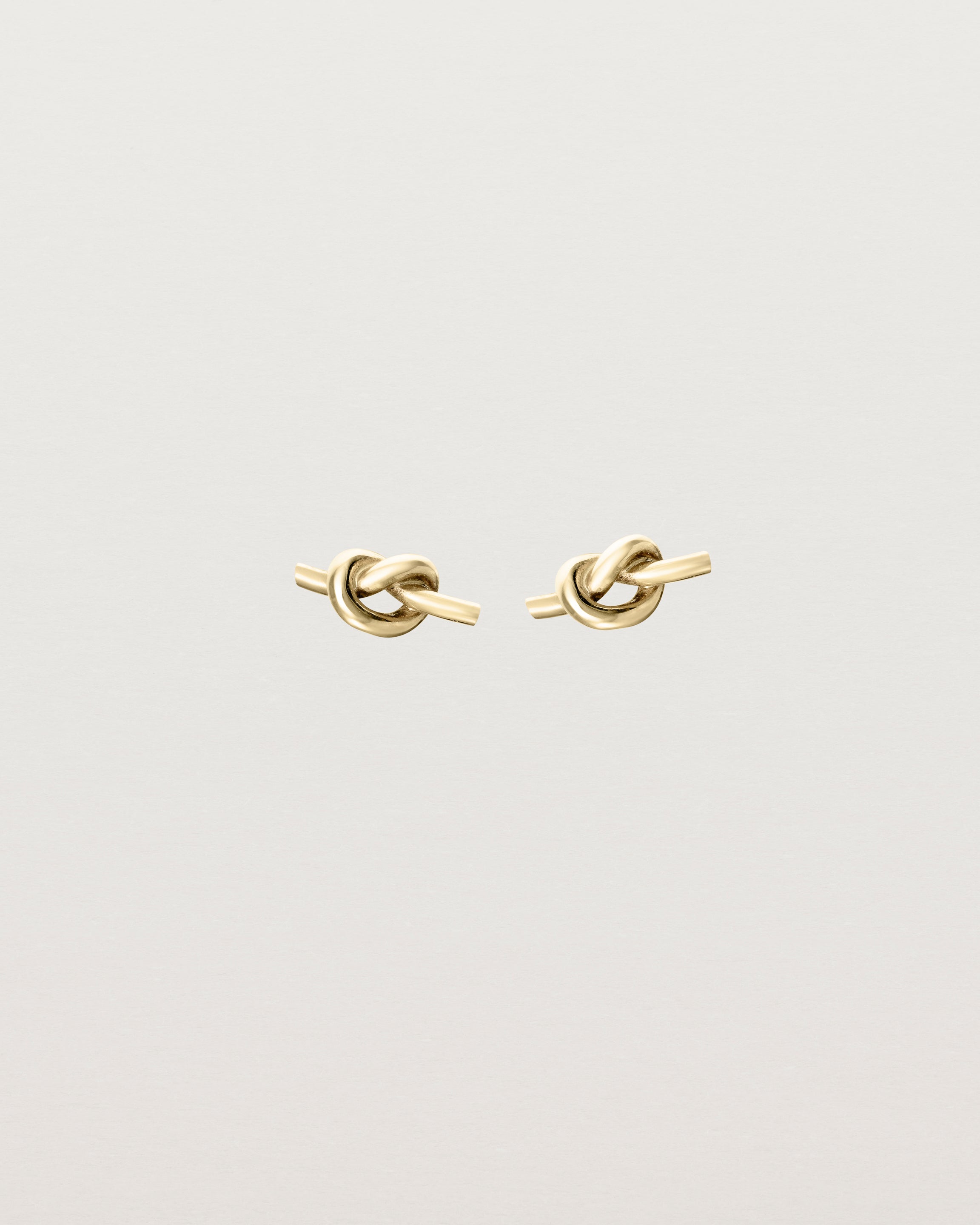 Front view of the Cara Studs in yellow gold.