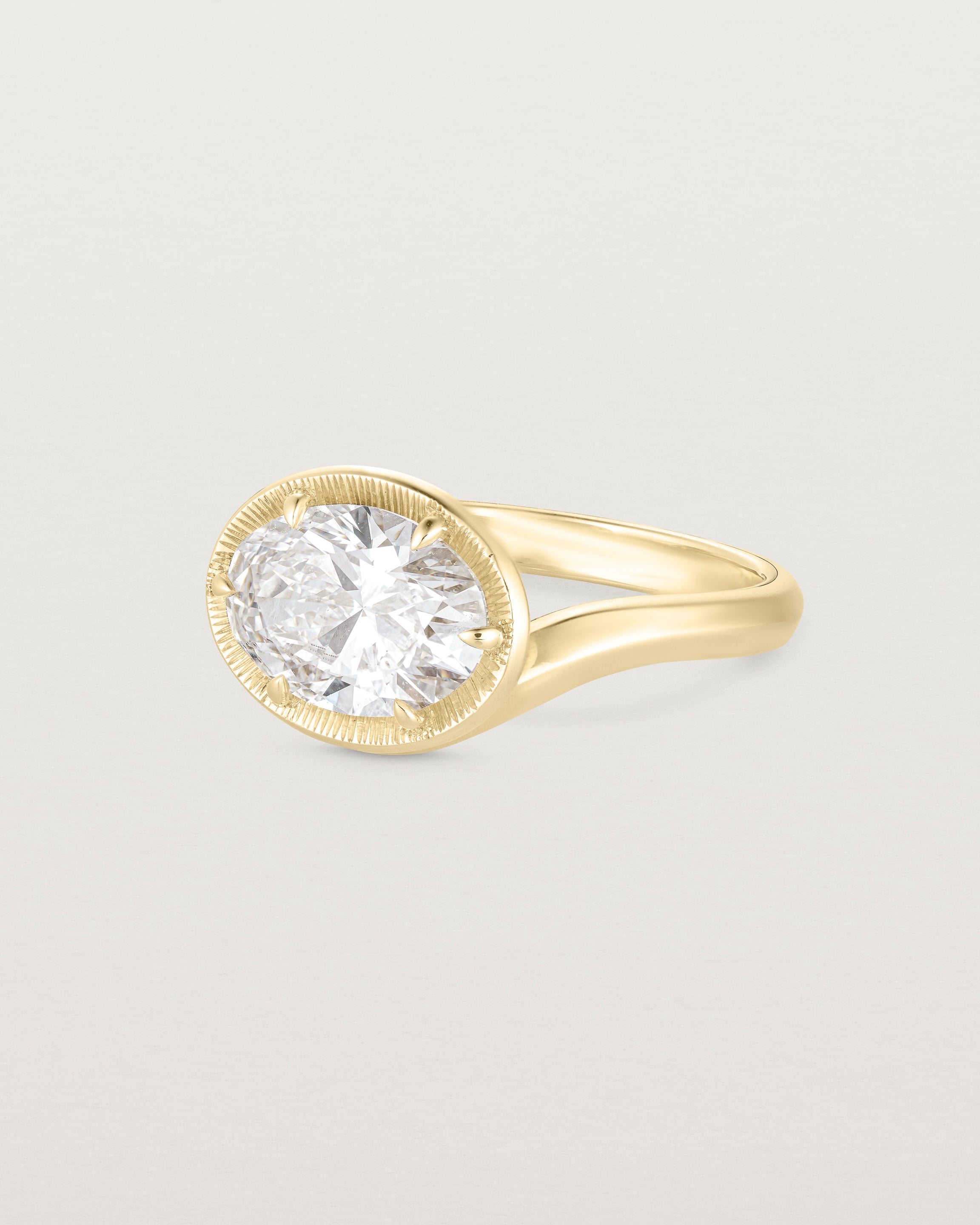 Clara Ring | Laboratory Grown Diamond