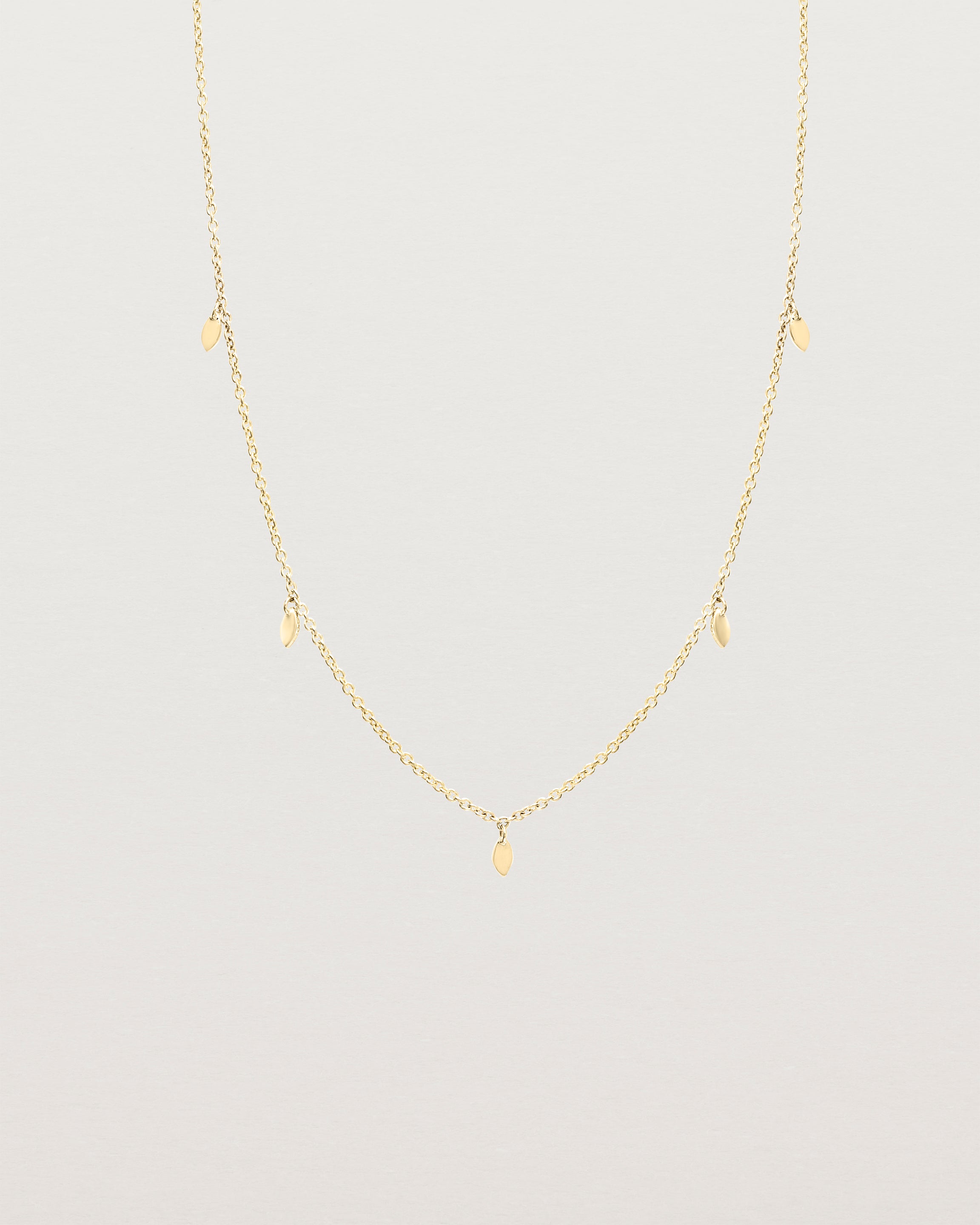 Front view of the Daisy Chain Necklace | Yellow Gold.