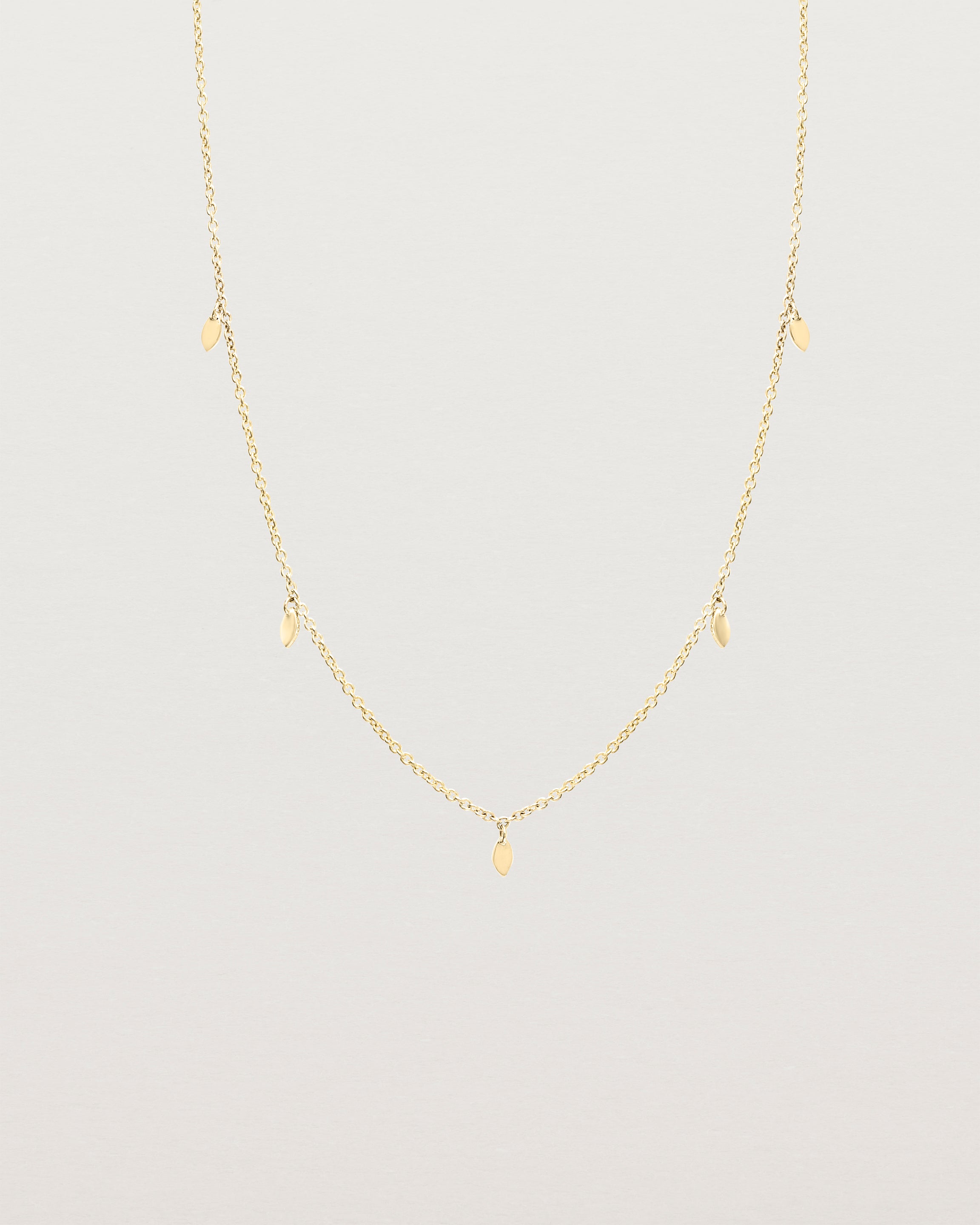 Front view of the Daisy Chain Necklace | Yellow Gold.