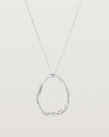 Front view of the Dalí Necklace in sterling silver.