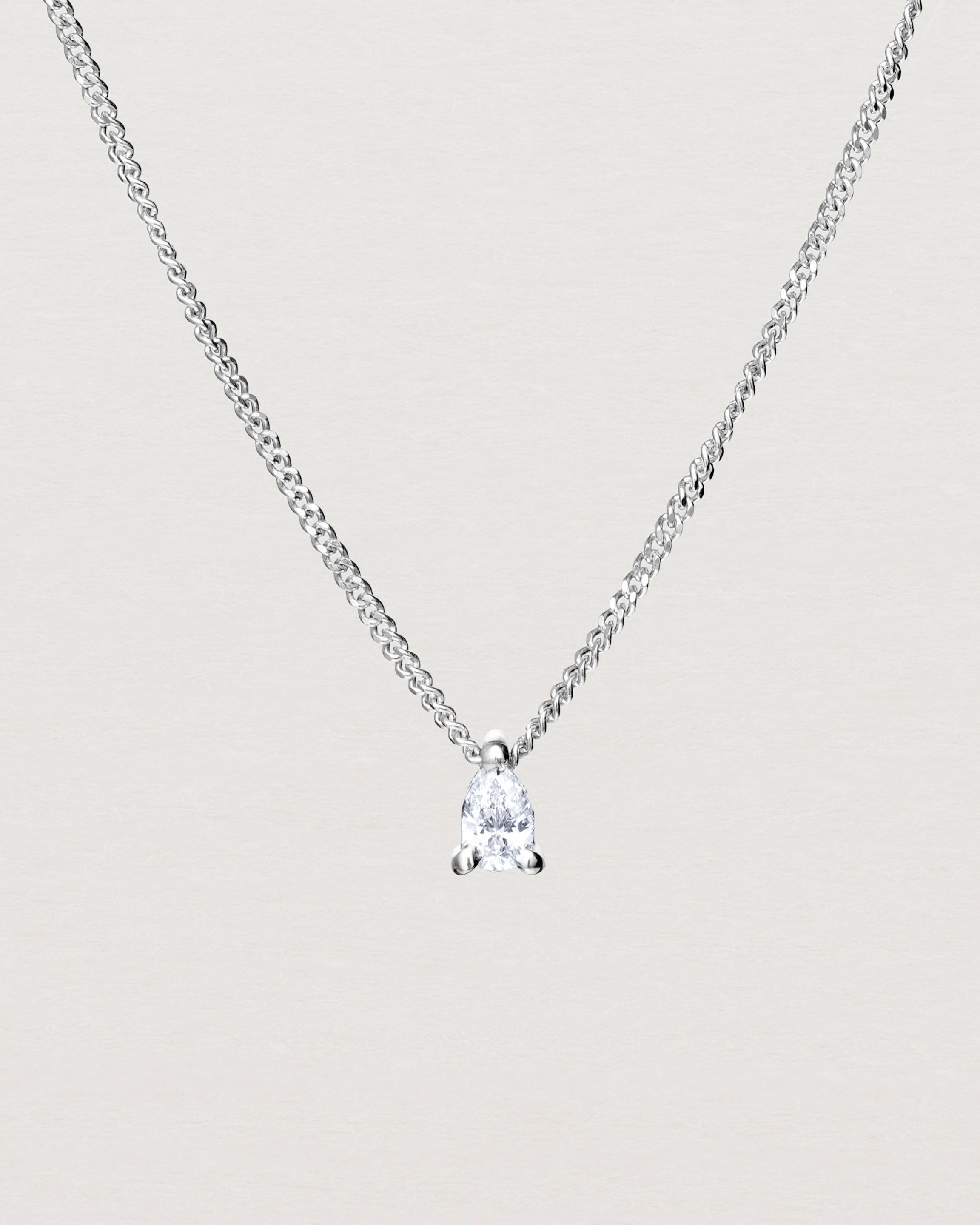 Close up view of the Danaë Slider Necklace | Diamond in white gold.
