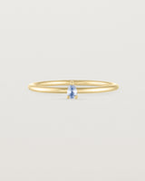 Front view of the Danaë Stacking Ring | Sapphire in yellow gold.