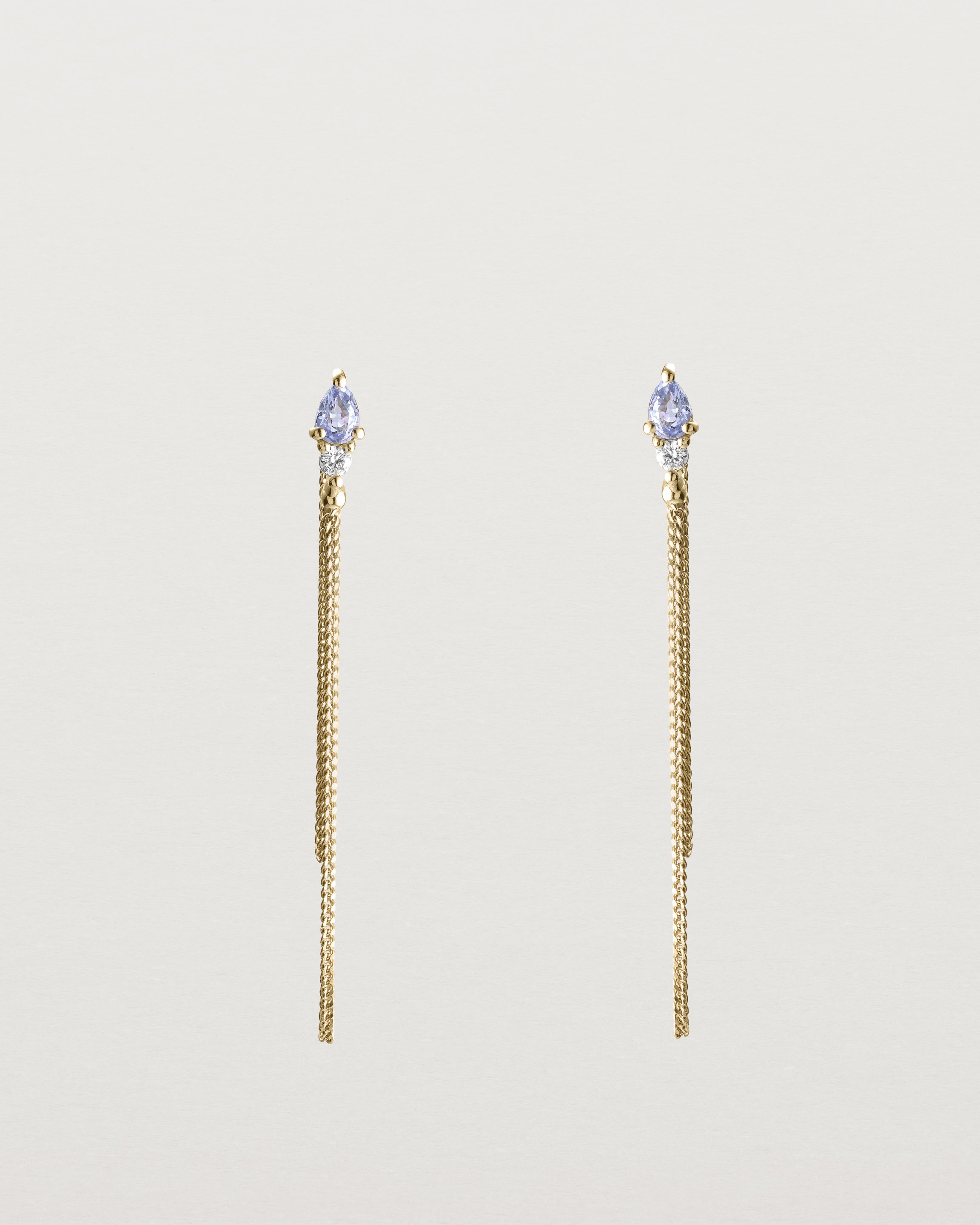 Front view of the Danaë Loop Studs | Sapphire & Diamond | Yellow Gold.