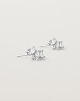 Angled view of the Sun Studs | Diamonds in white gold.