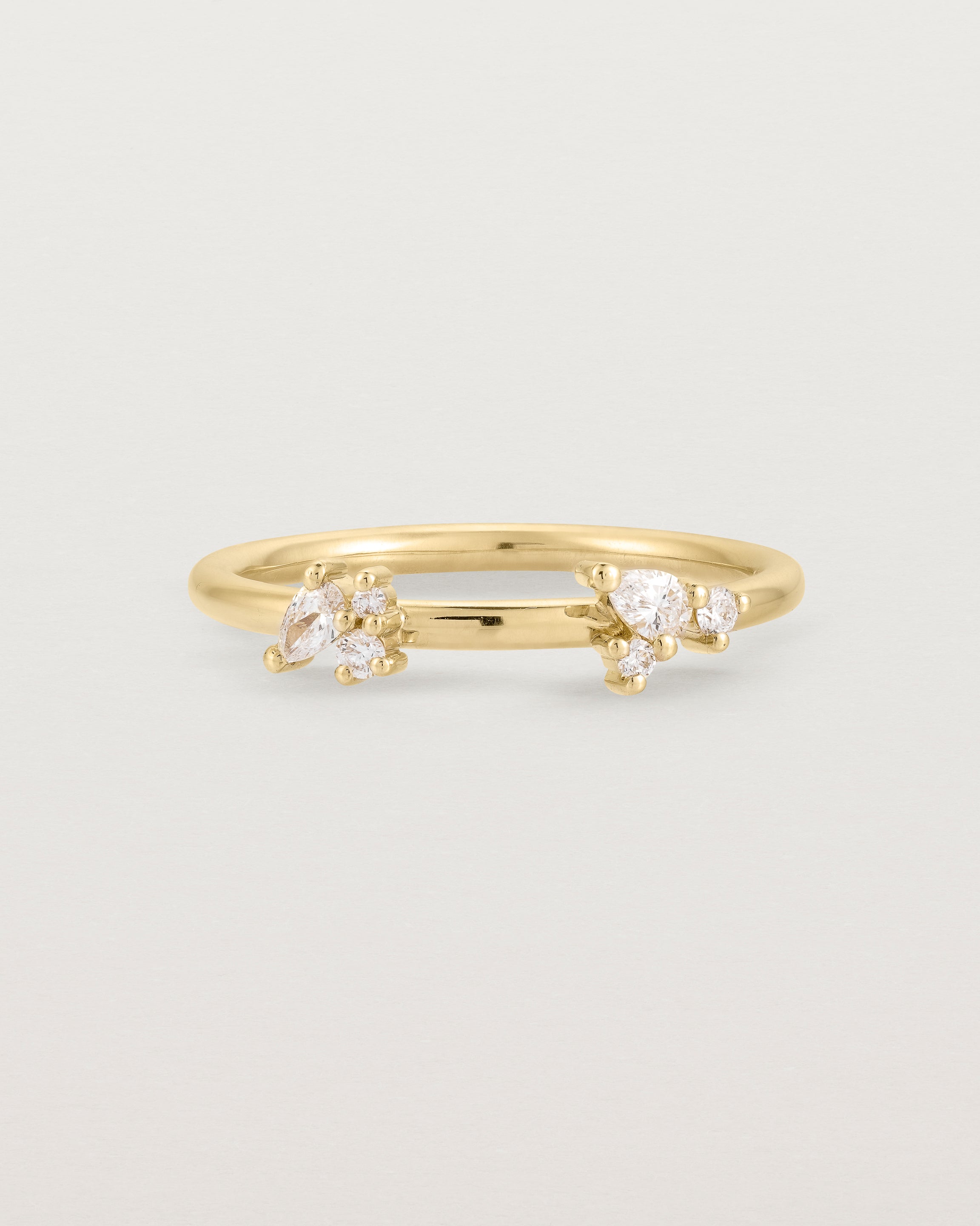 Front view of the Etta Cluster Ring | Diamonds in Yellow Gold.