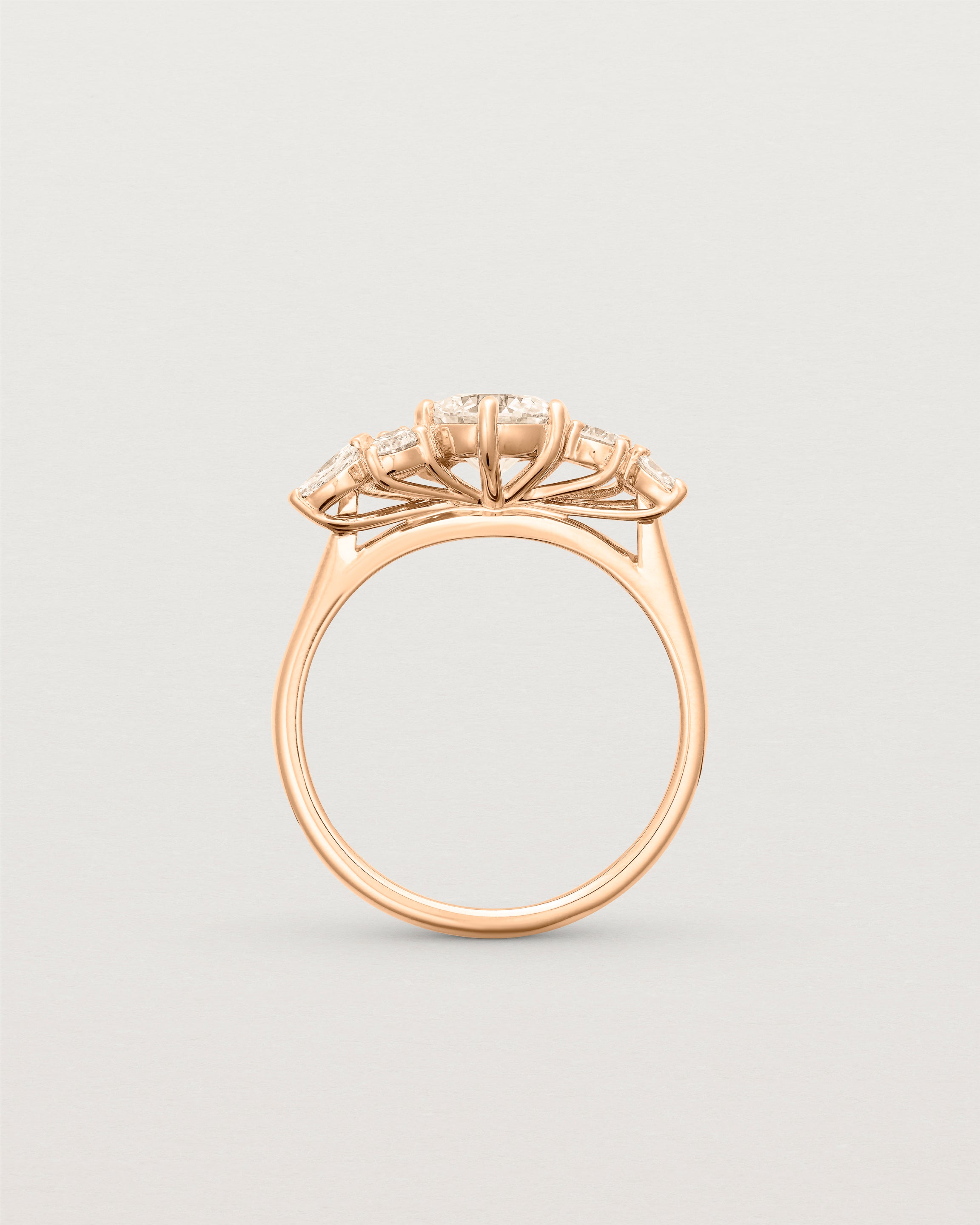 Fara Cluster Ring | Laboratory Grown Diamonds