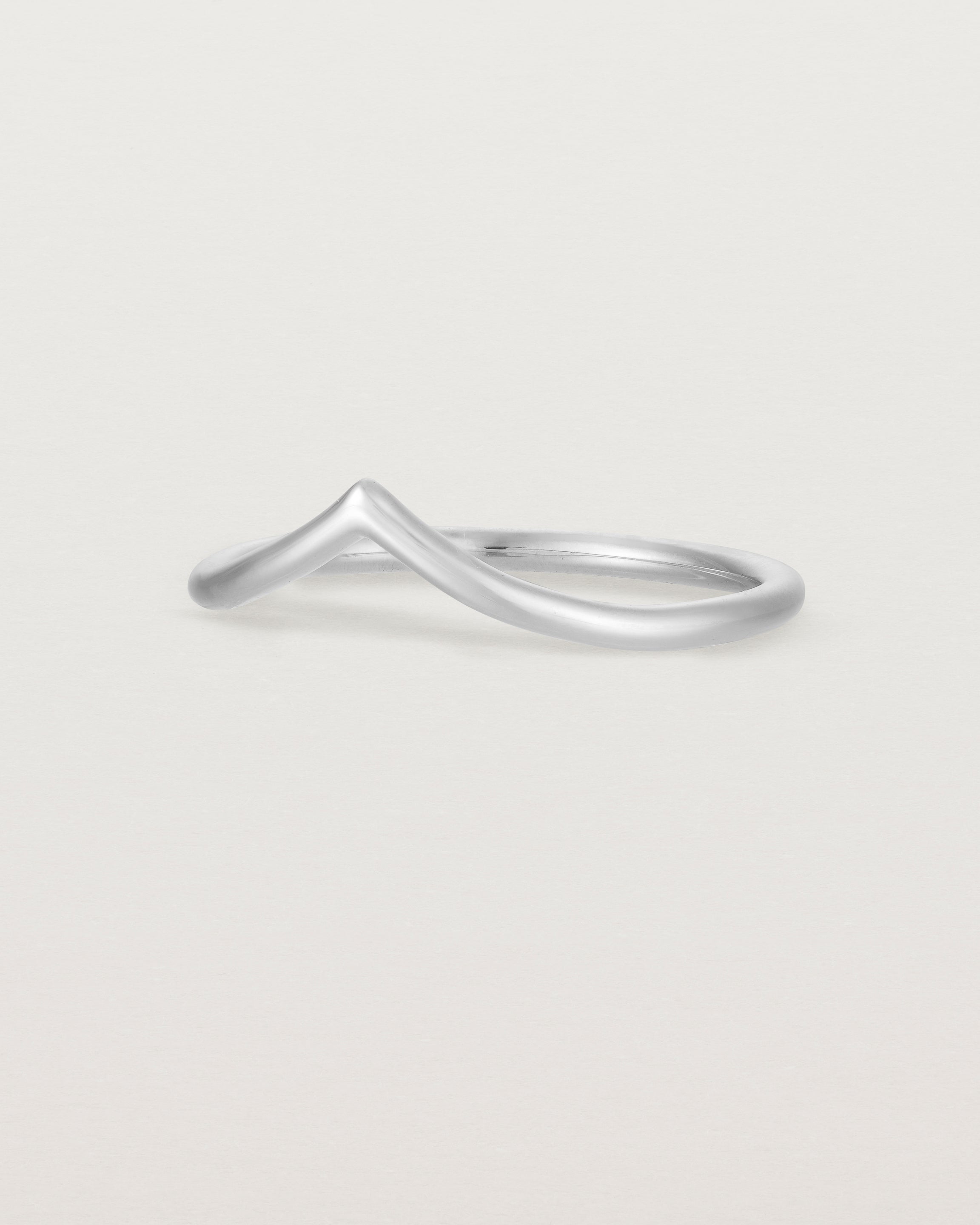 Angled view of the Gentle Point Ring | Sterling Silver.