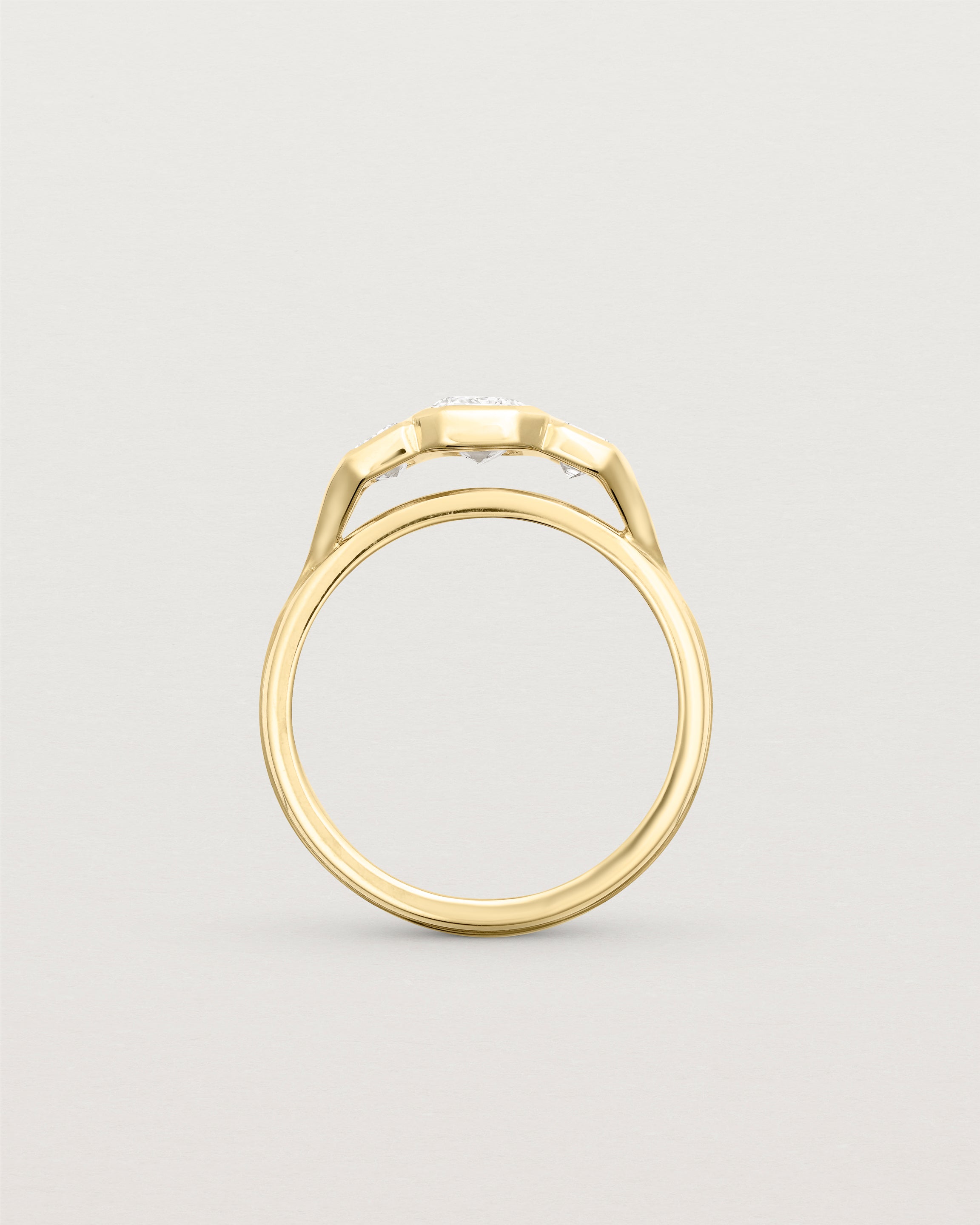 Greta Ring | Diamonds