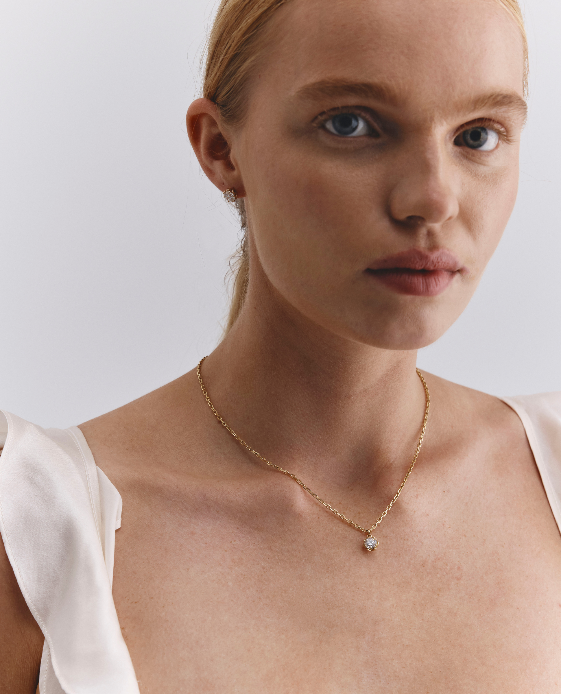 Eirene Necklace | Round Laboratory Grown Diamond