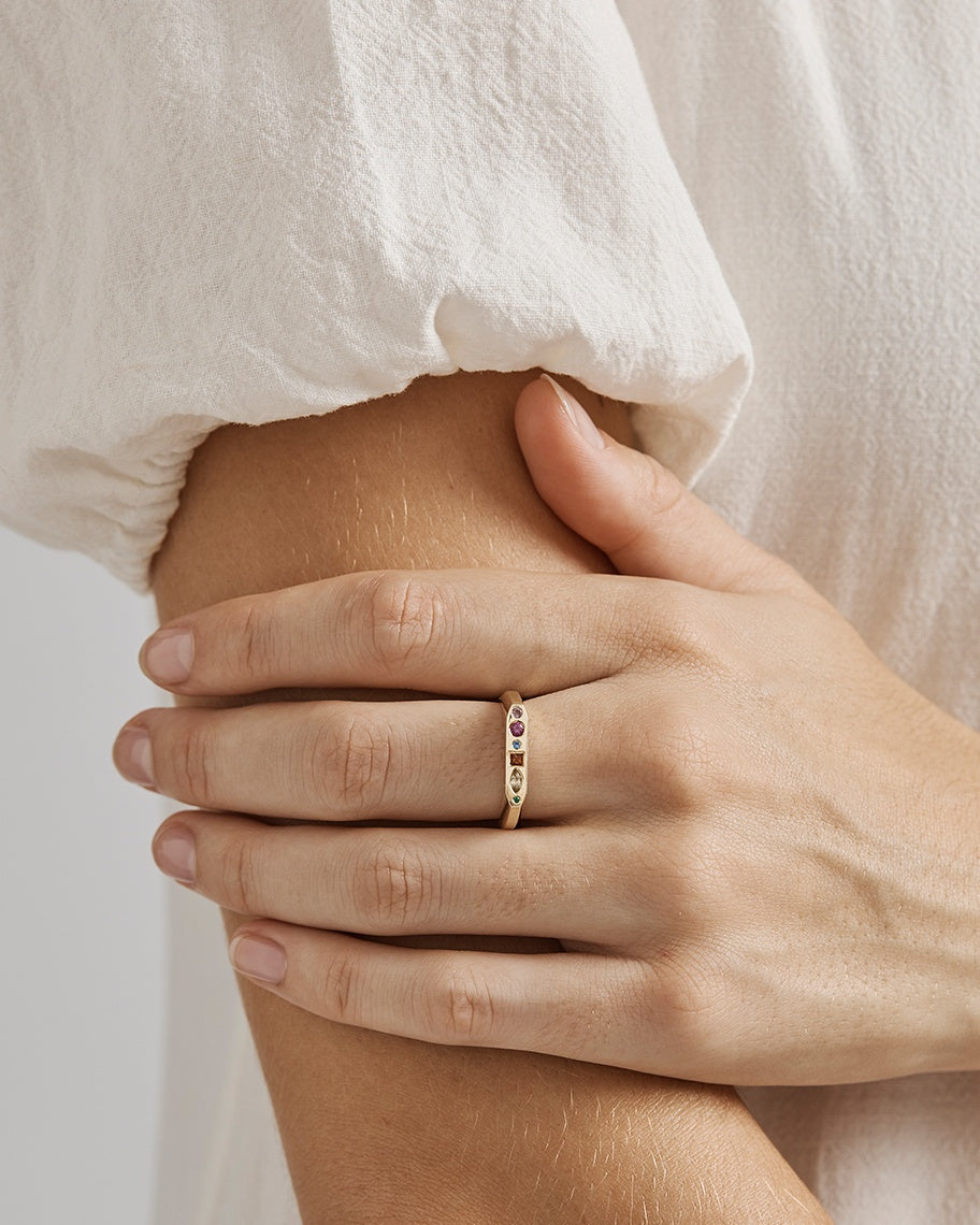 A woman wearing the Aine Signet Ring | Coloured Stones | Rose Gold