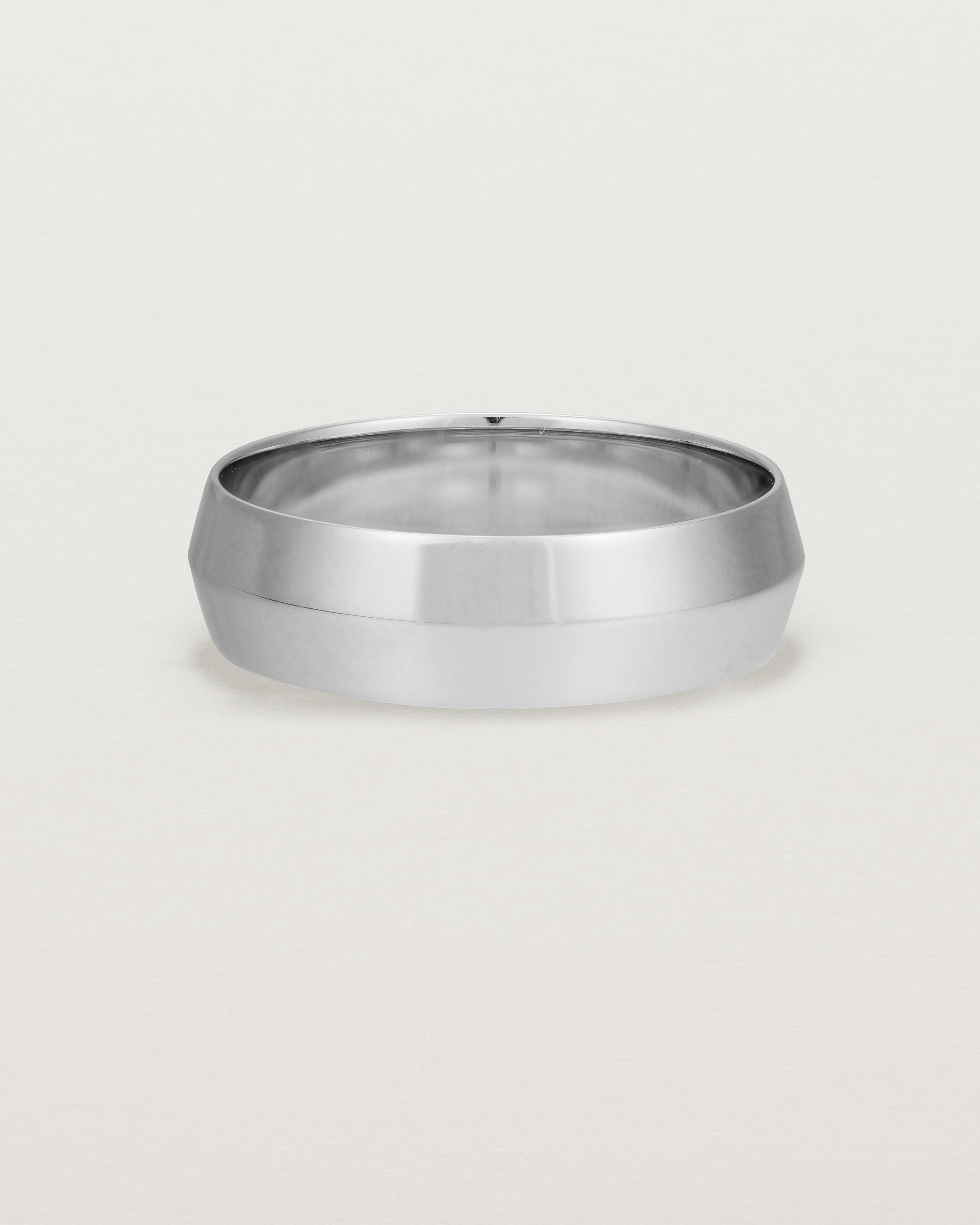 Front view of the Knife Edge Wedding Ring | 6mm | White Gold.