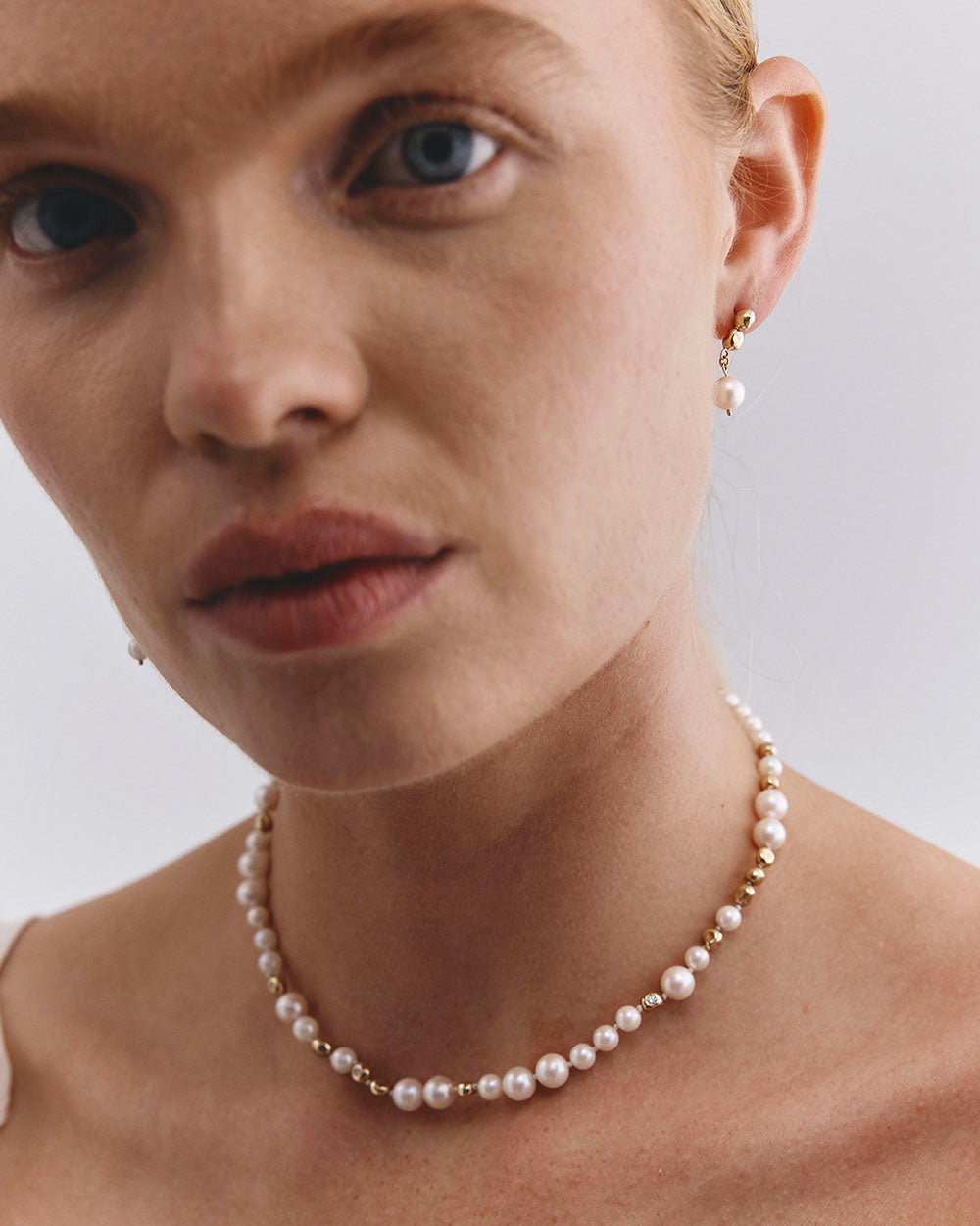 Us Earrings | Pearl