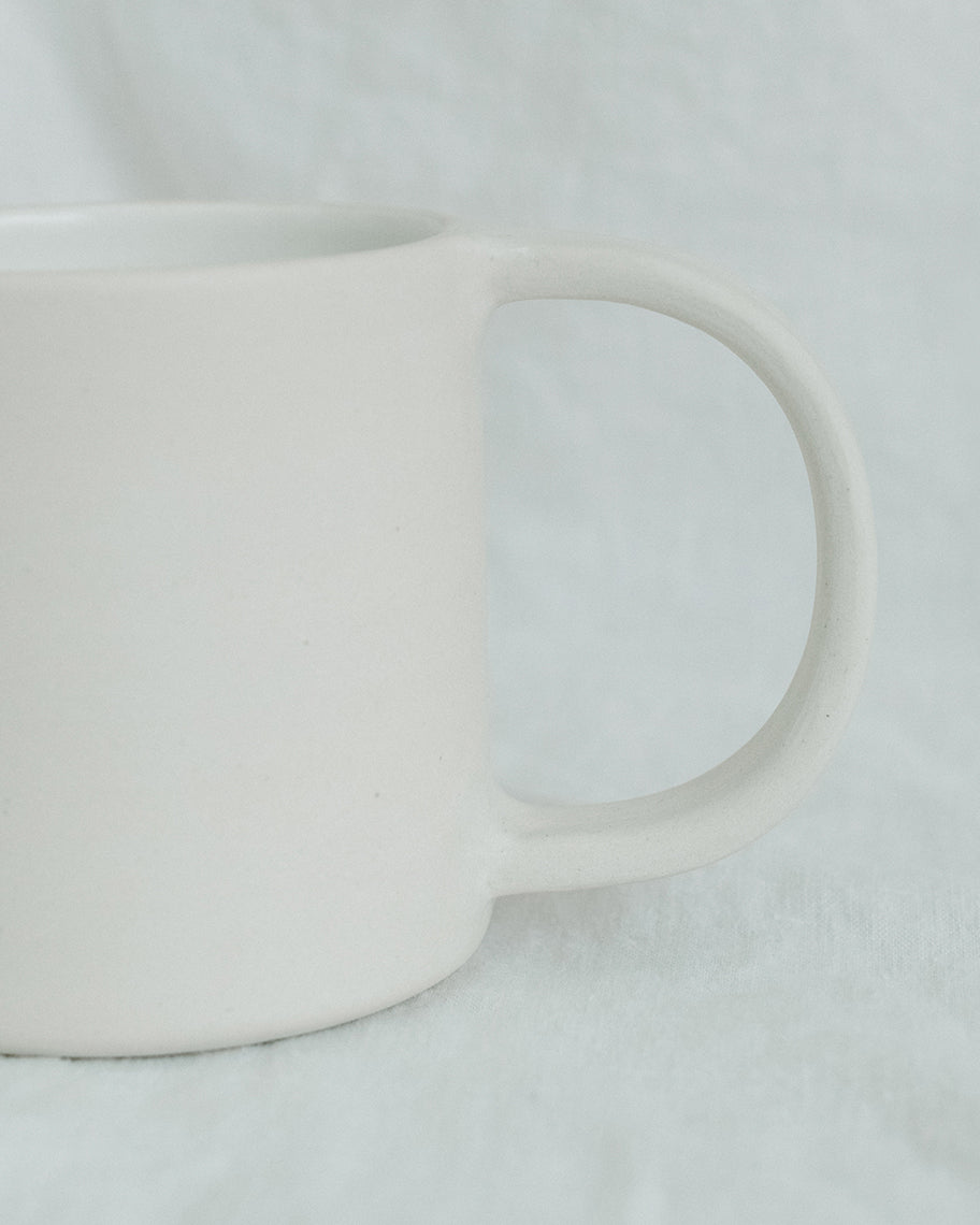 Ruby Robinson Big Mug White | White