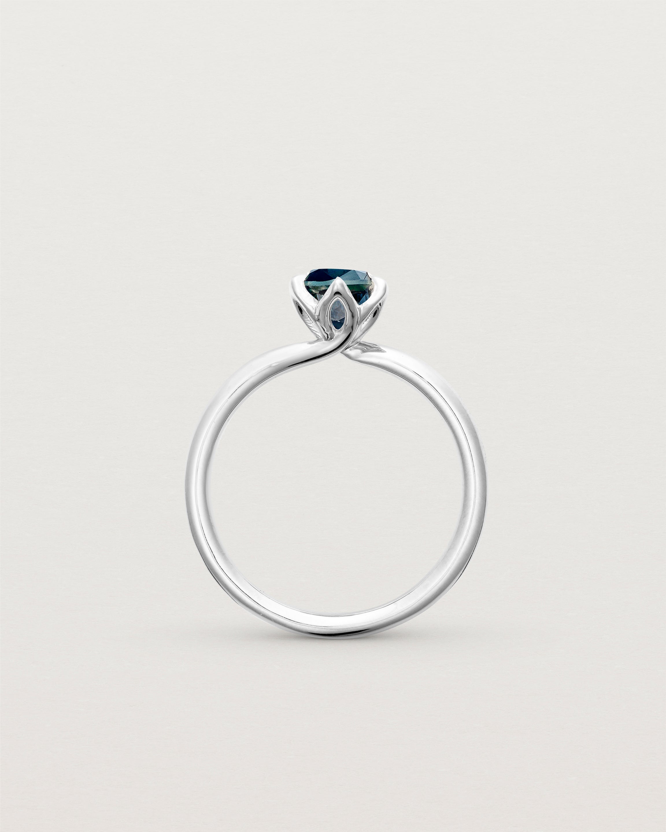 Eirene Solitaire | Oval Australian Sapphire