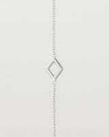 Close up view of the Nuna Bracelet in sterling silver.