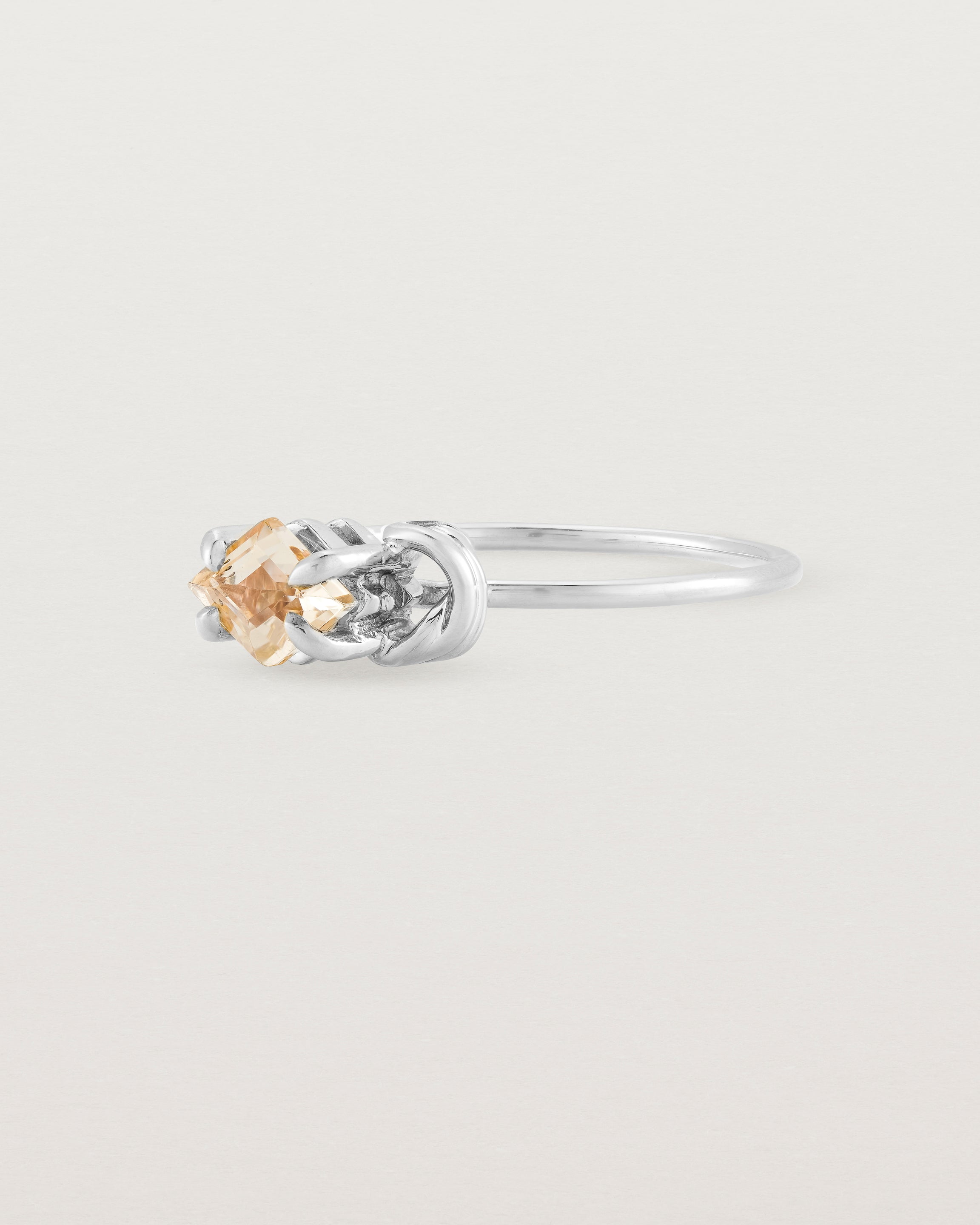 Angled view of the Nuna Ring | Savannah Sunstone in White Gold.