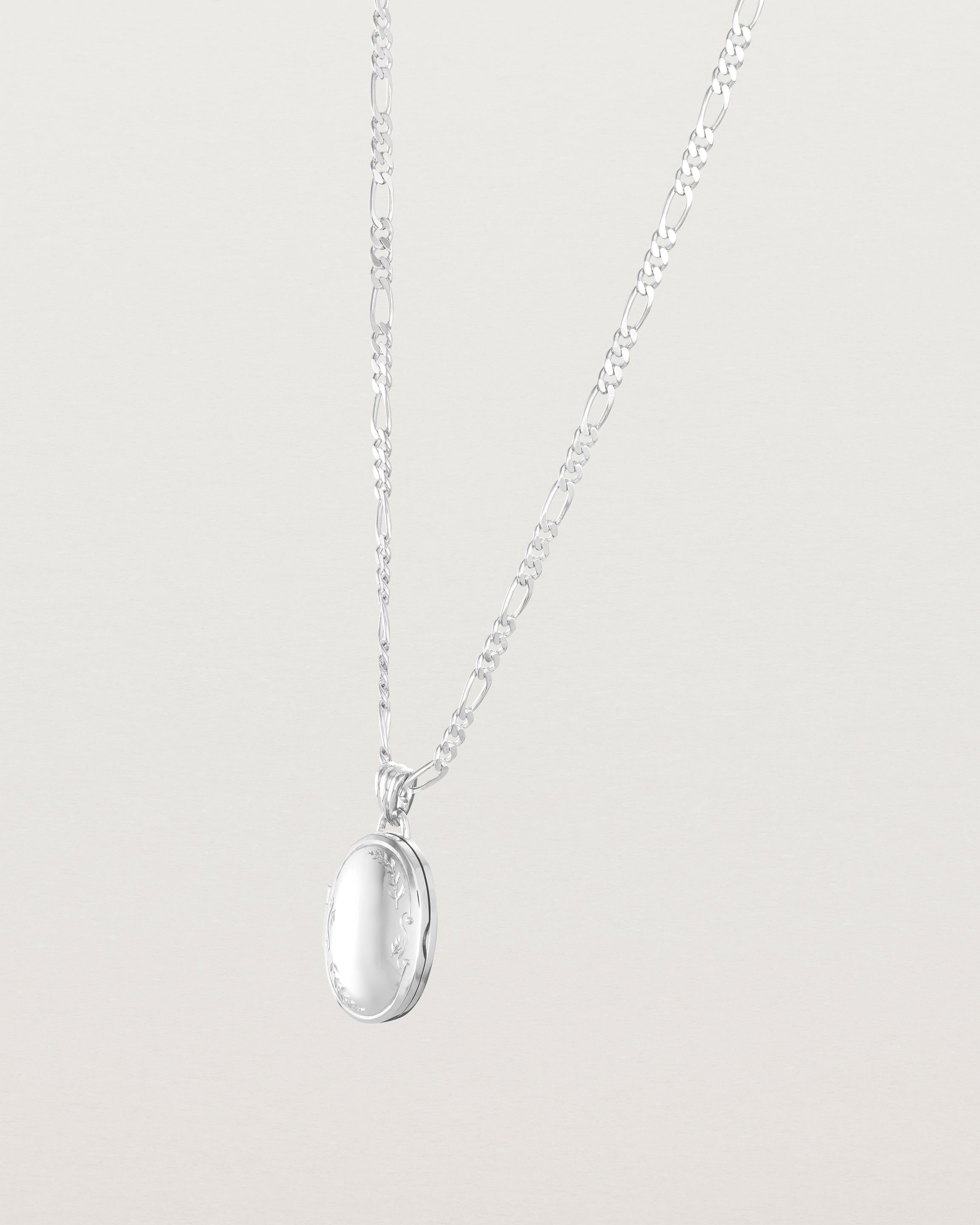 Viola Locket | Vintage Inspired